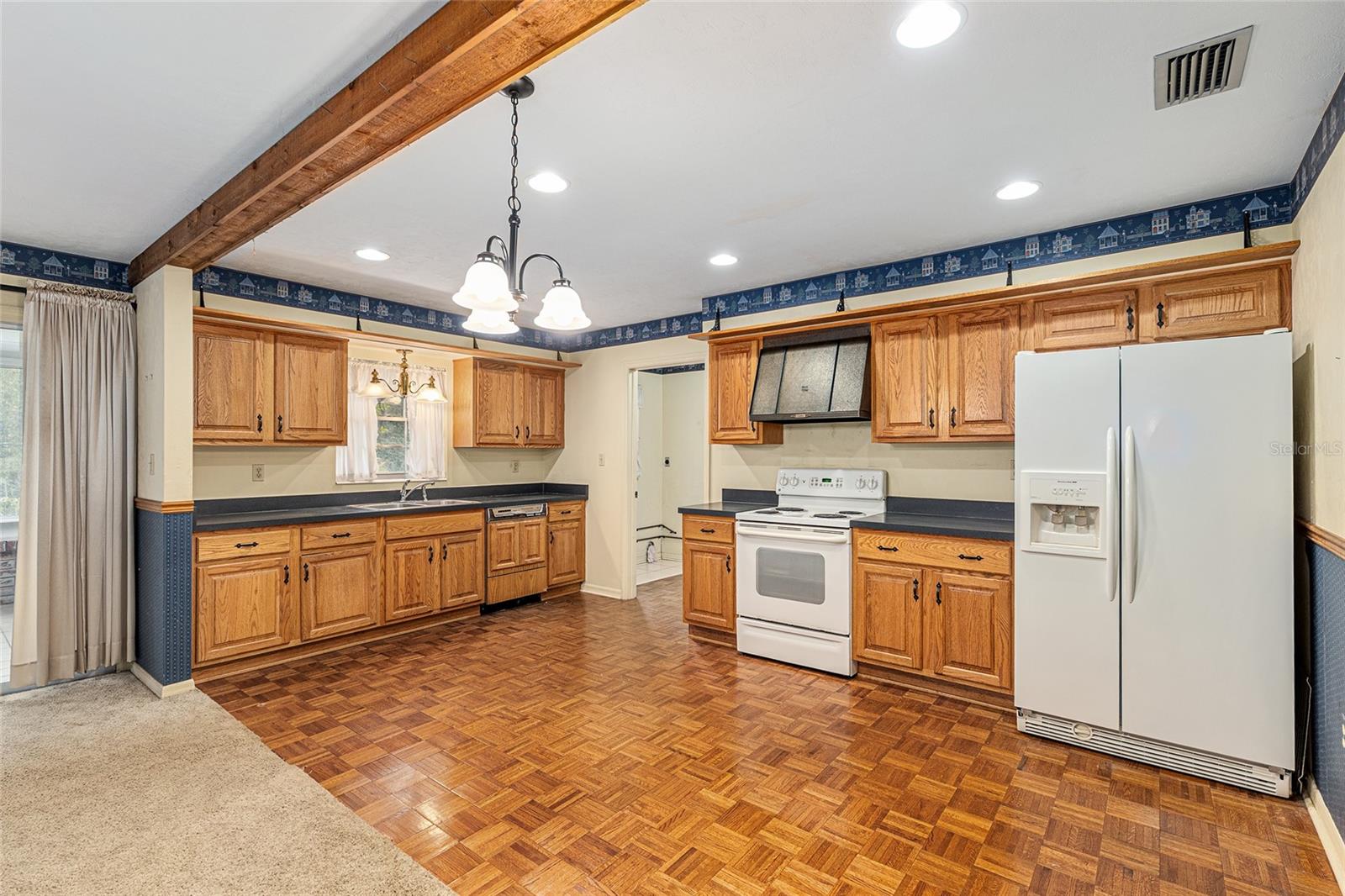 Image 11 of 58 For 1209 98th Street