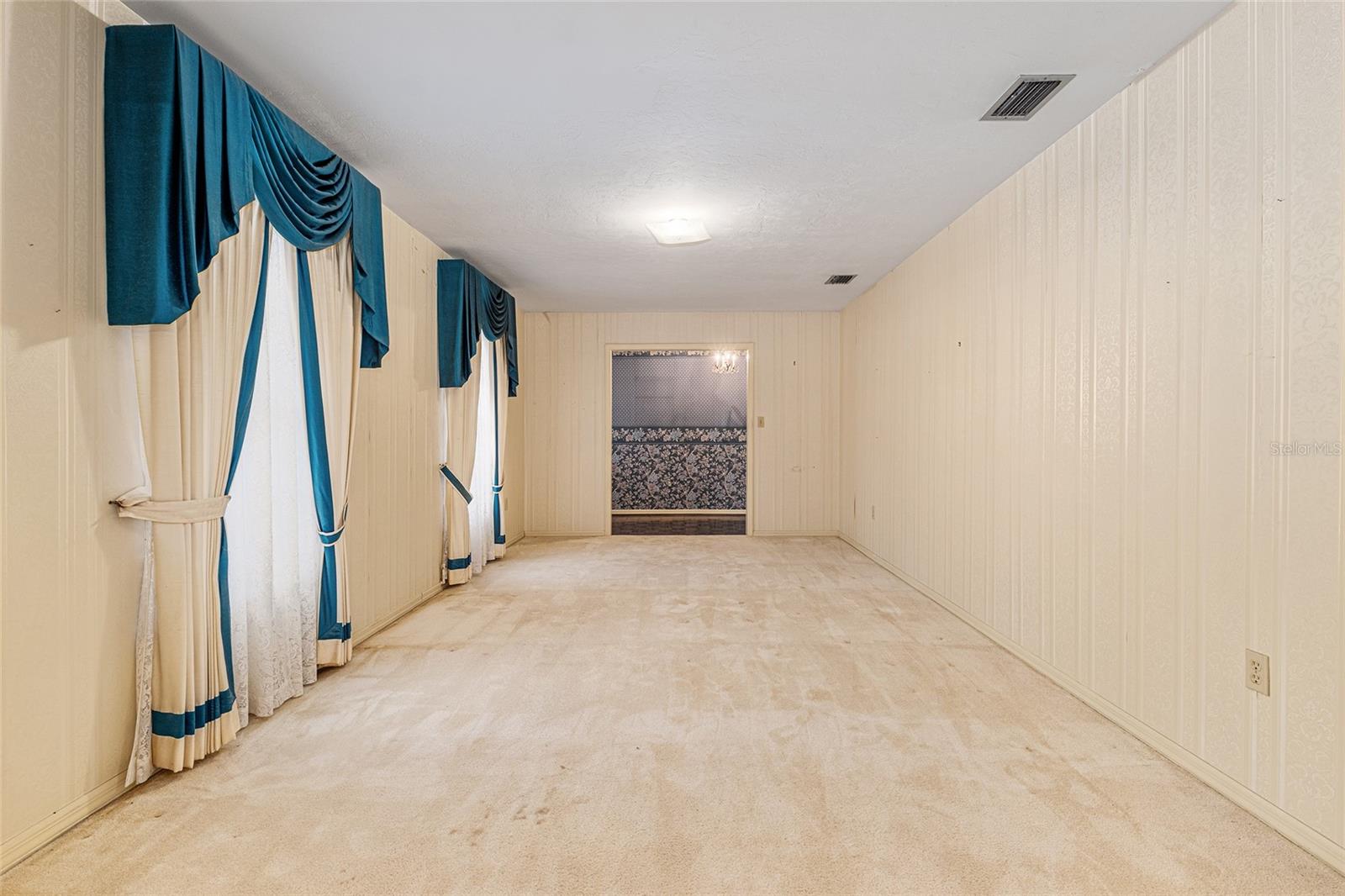 Image 19 of 58 For 1209 98th Street