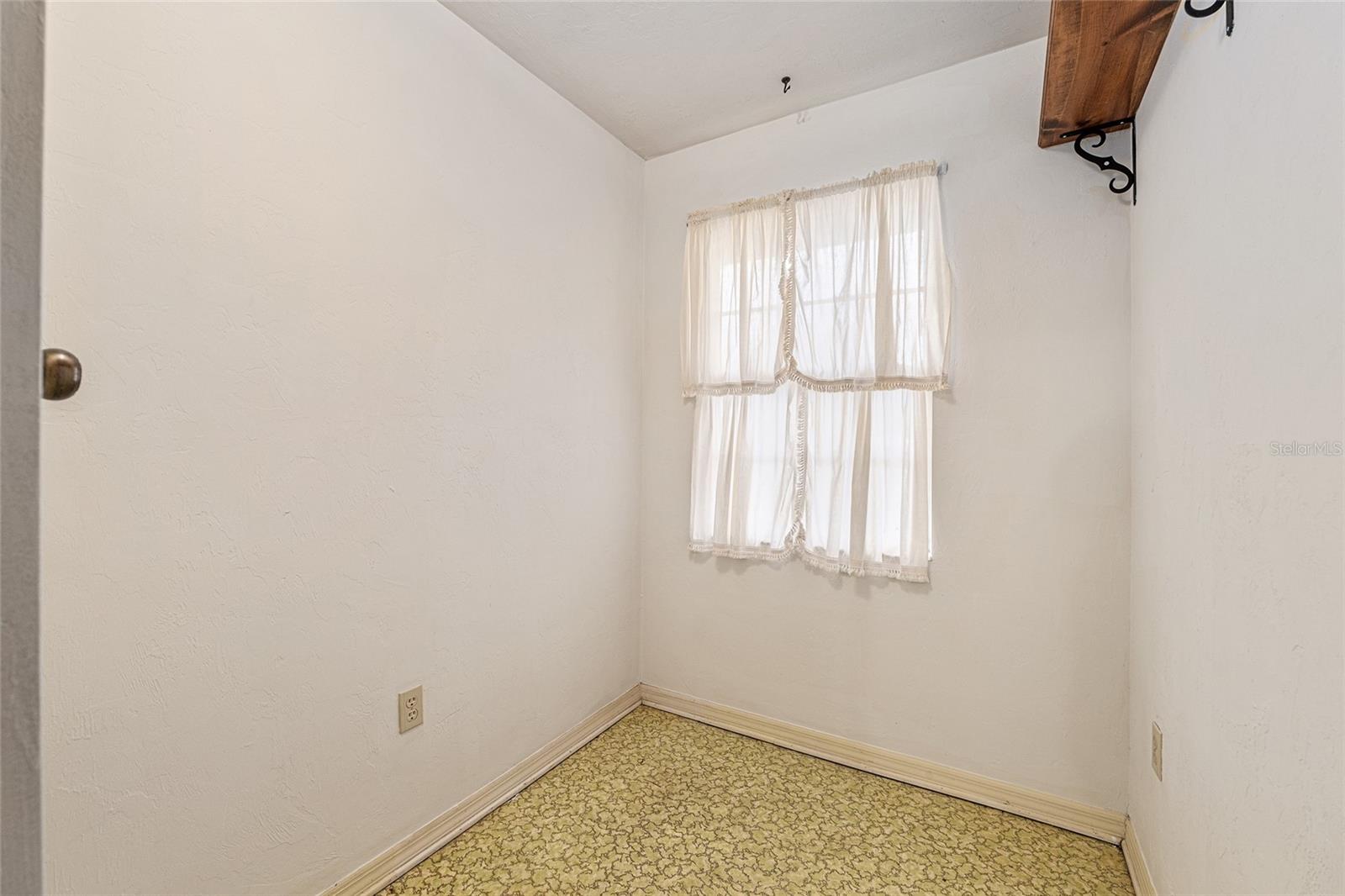 Image 35 of 58 For 1209 98th Street