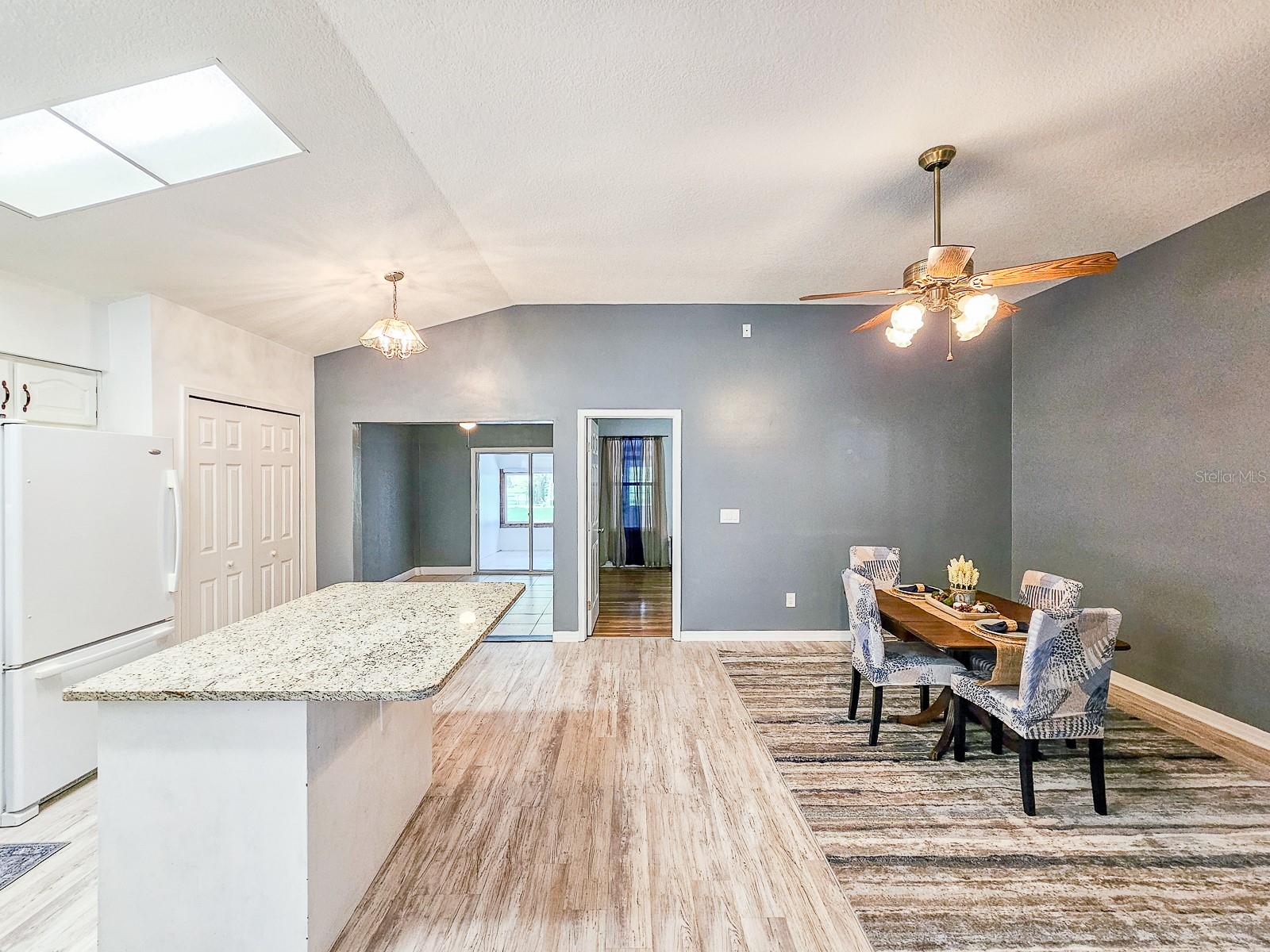 Image 11 of 51 For 4306 1st Avenue