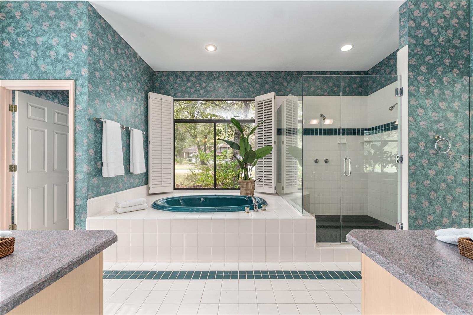 Image 29 of 66 For 4529 53rd Street