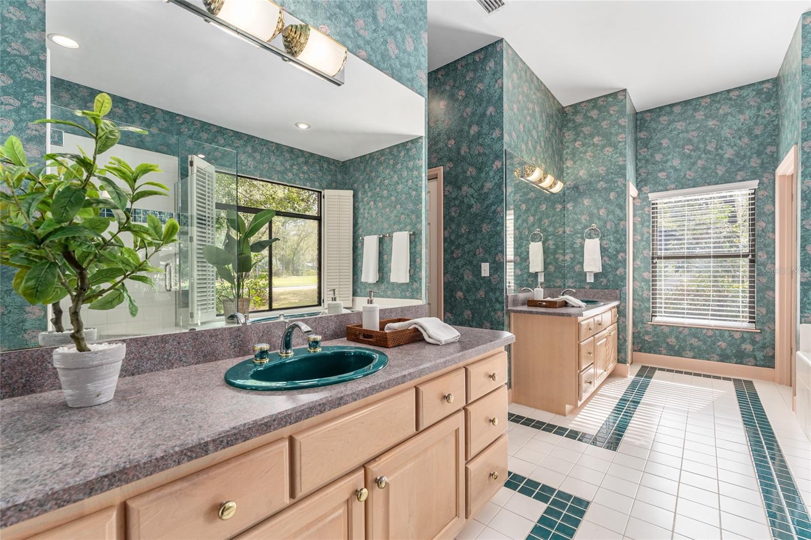 Image 31 of 66 For 4529 53rd Street