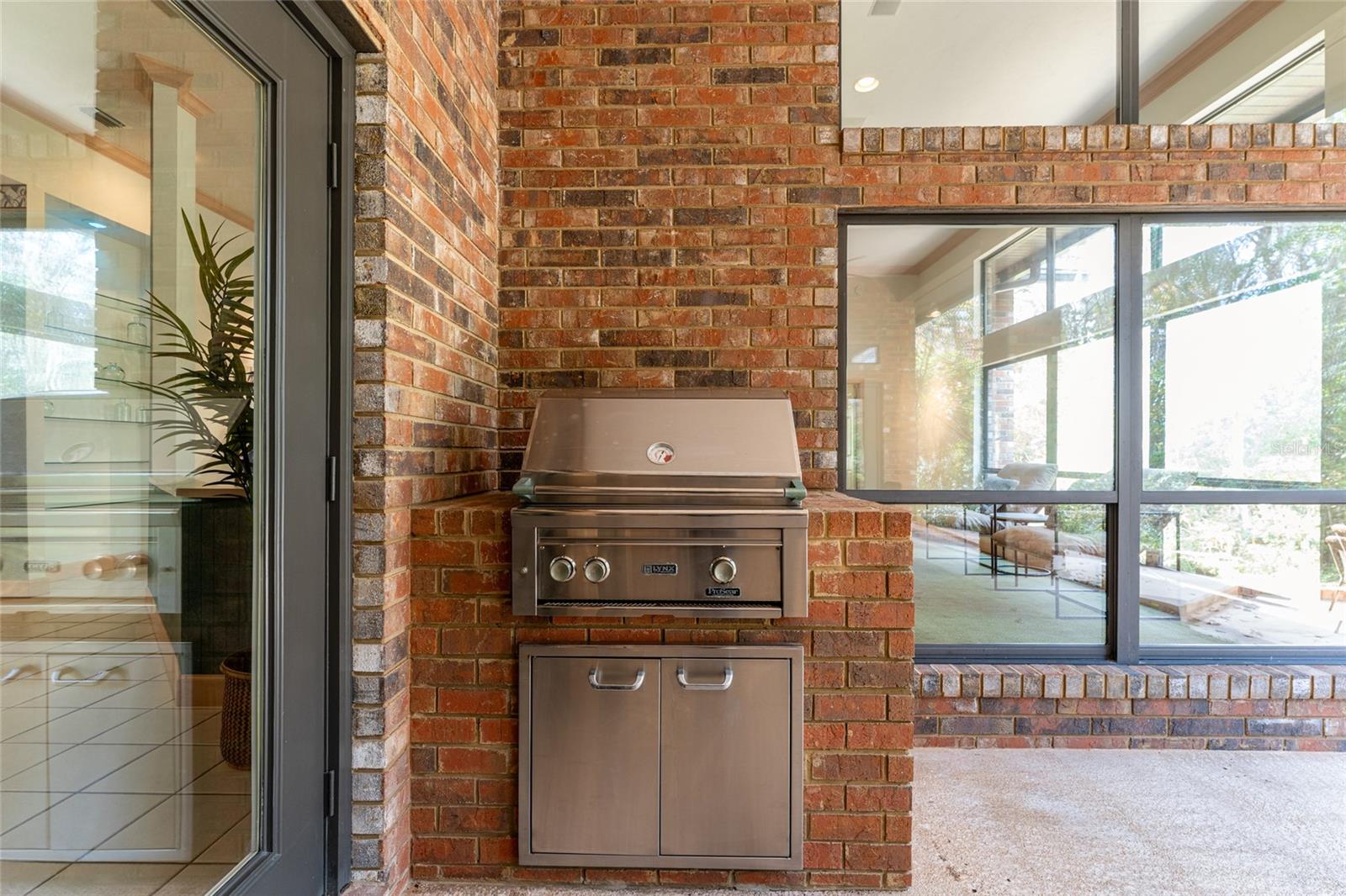 Image 50 of 66 For 4529 53rd Street