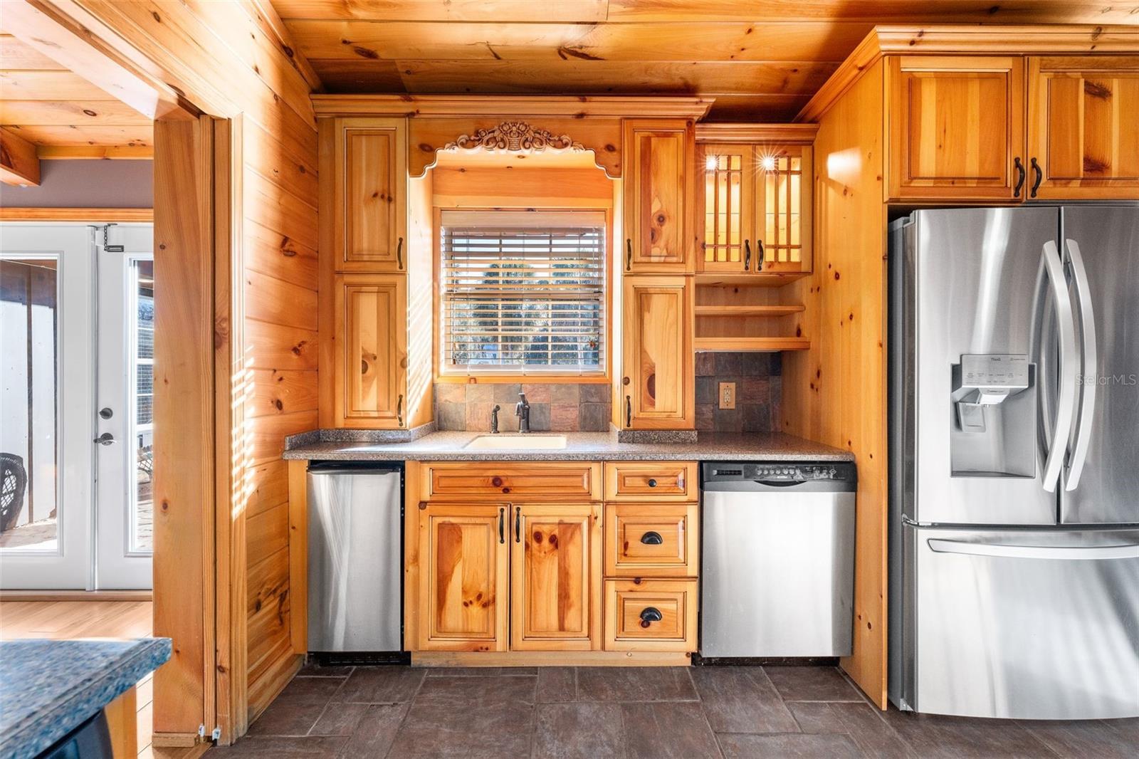 Image 11 of 67 For 137 Meadow Terrace