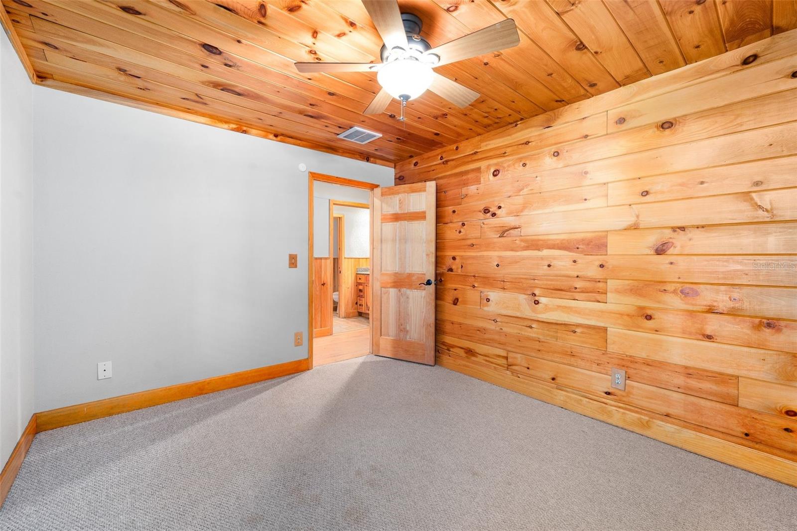 Image 37 of 67 For 137 Meadow Terrace