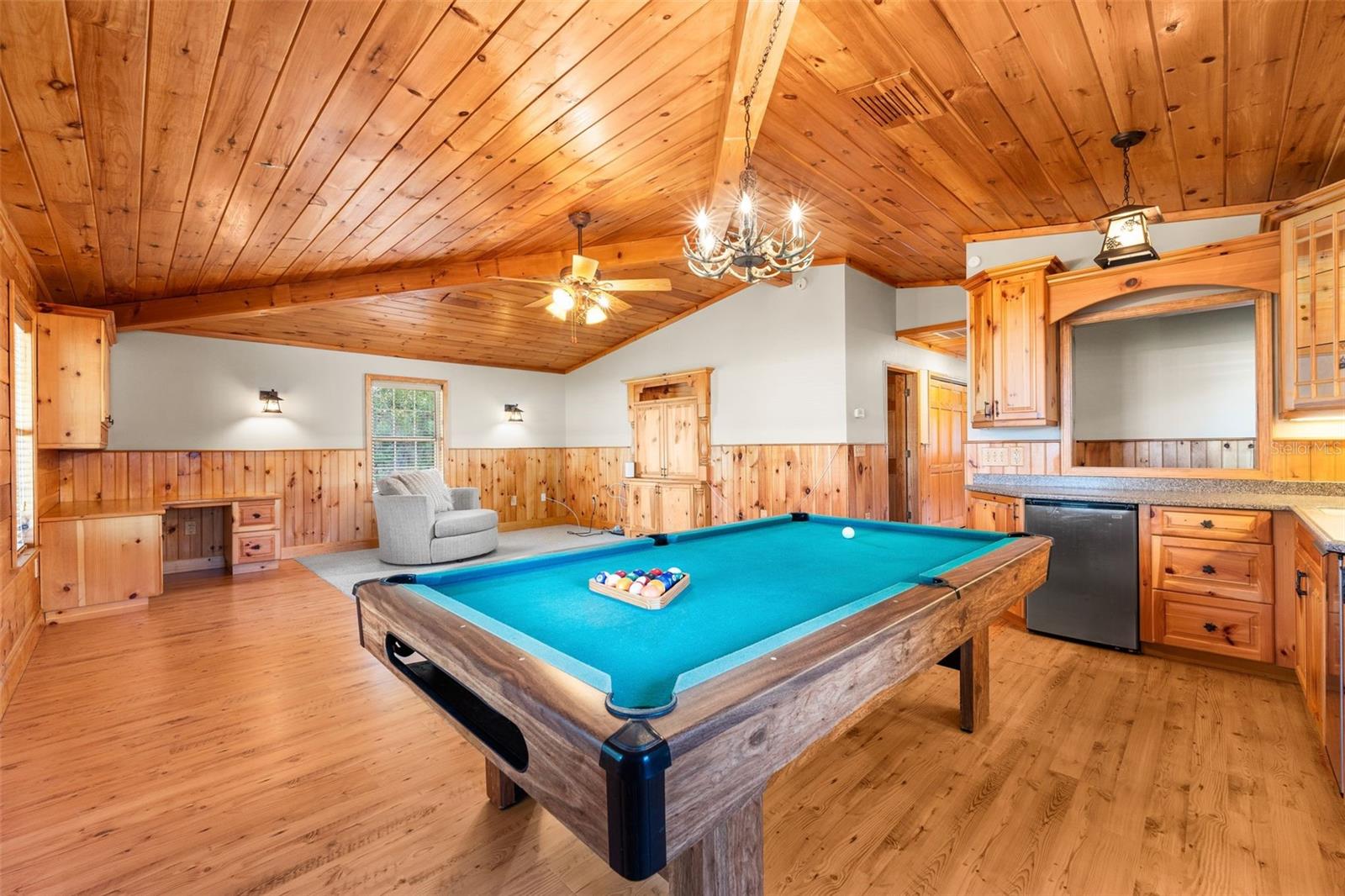 Image 42 of 67 For 137 Meadow Terrace