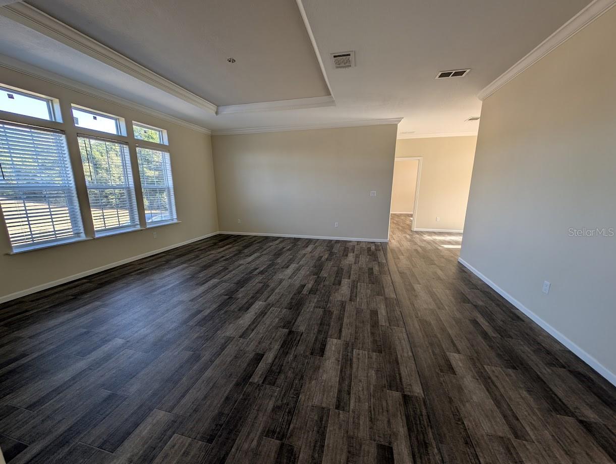 Image 12 of 31 For 25362 46th Avenue