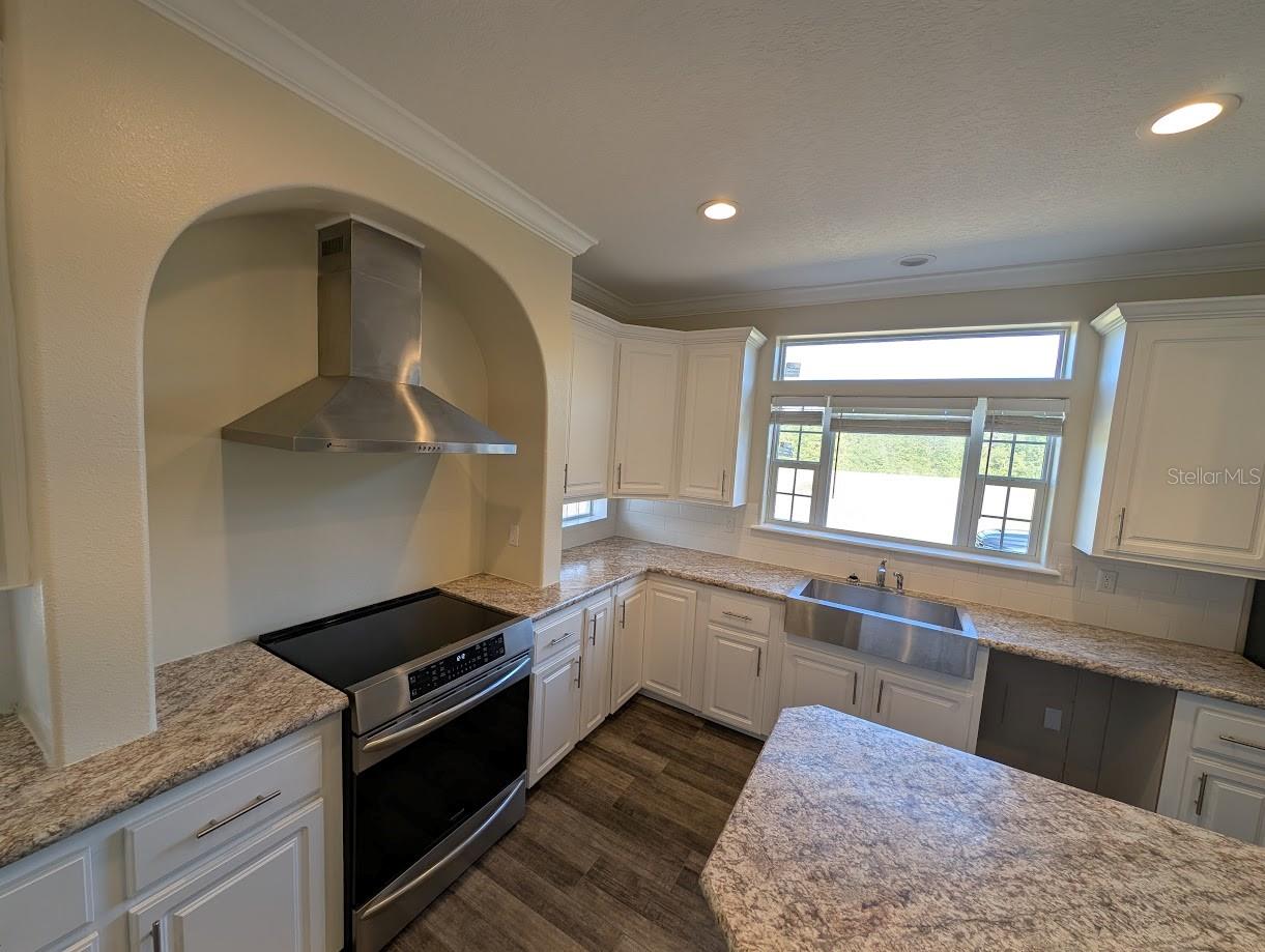 Image 8 of 31 For 25362 46th Avenue