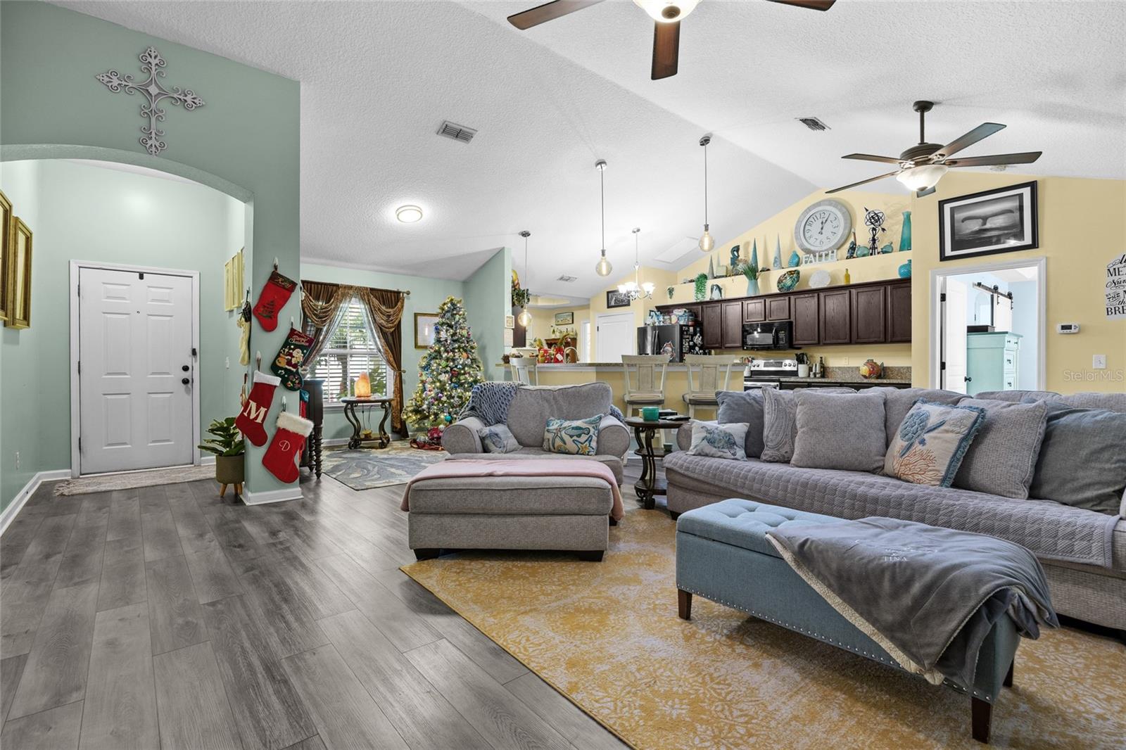 Image 21 of 33 For 1731 Hagans Ridge Court