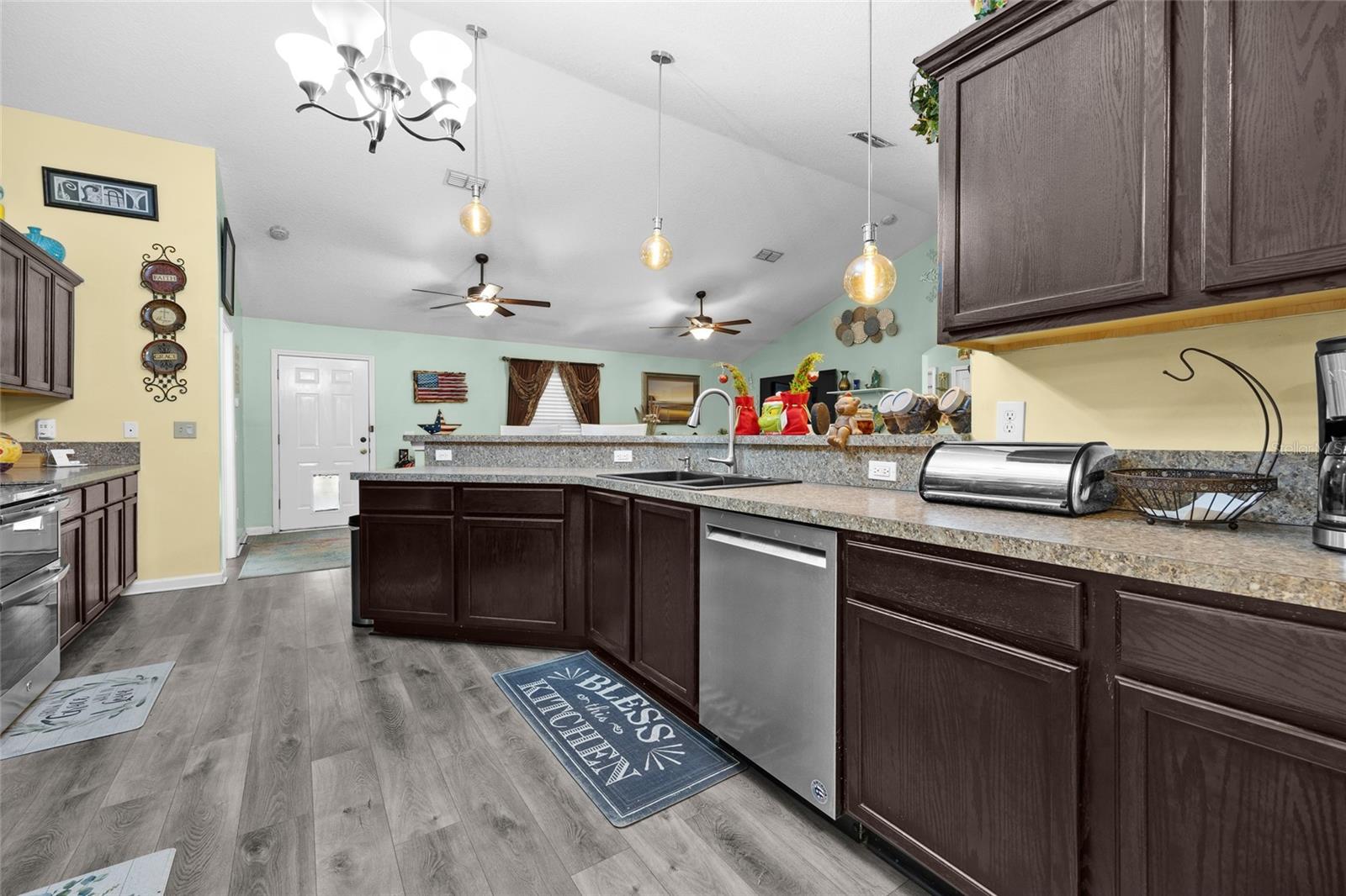 Image 3 of 33 For 1731 Hagans Ridge Court