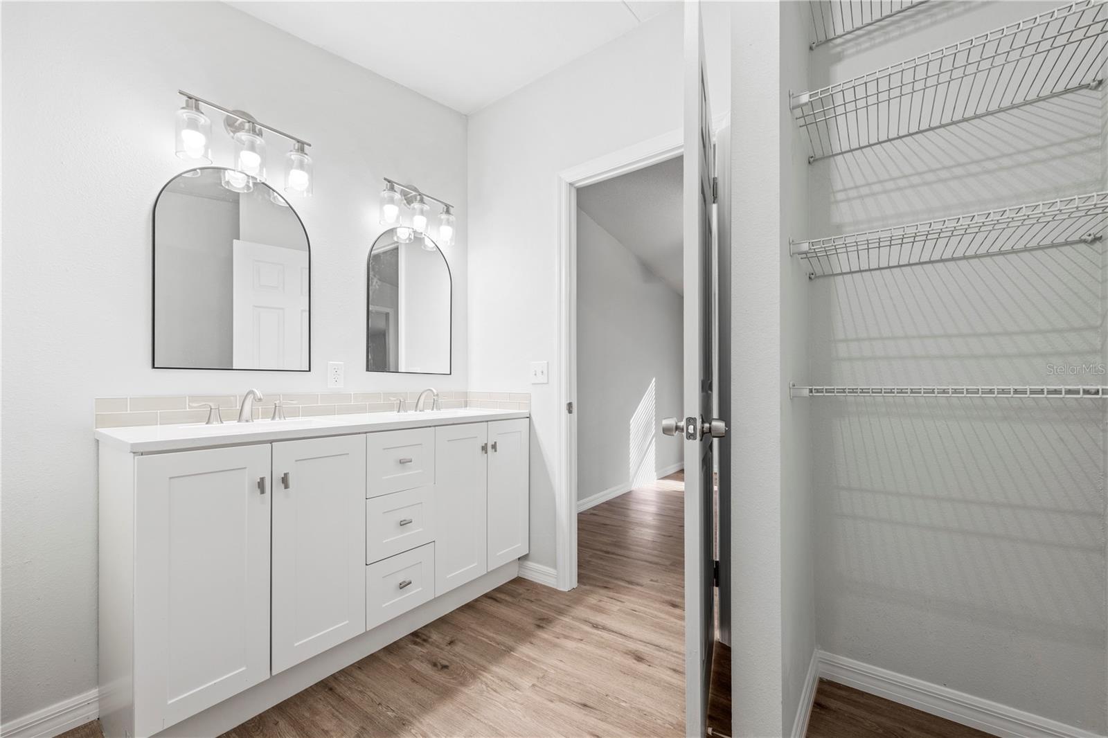 Image 15 of 45 For 1809 Rosemary Circle