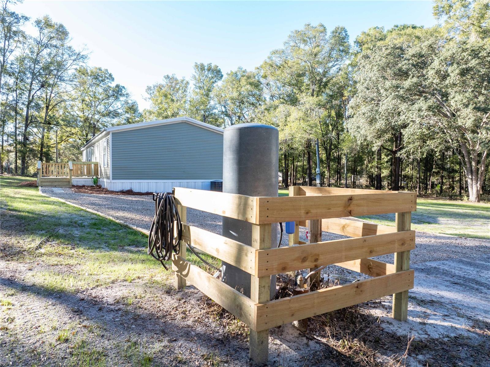 Image 25 of 45 For 1809 Rosemary Circle