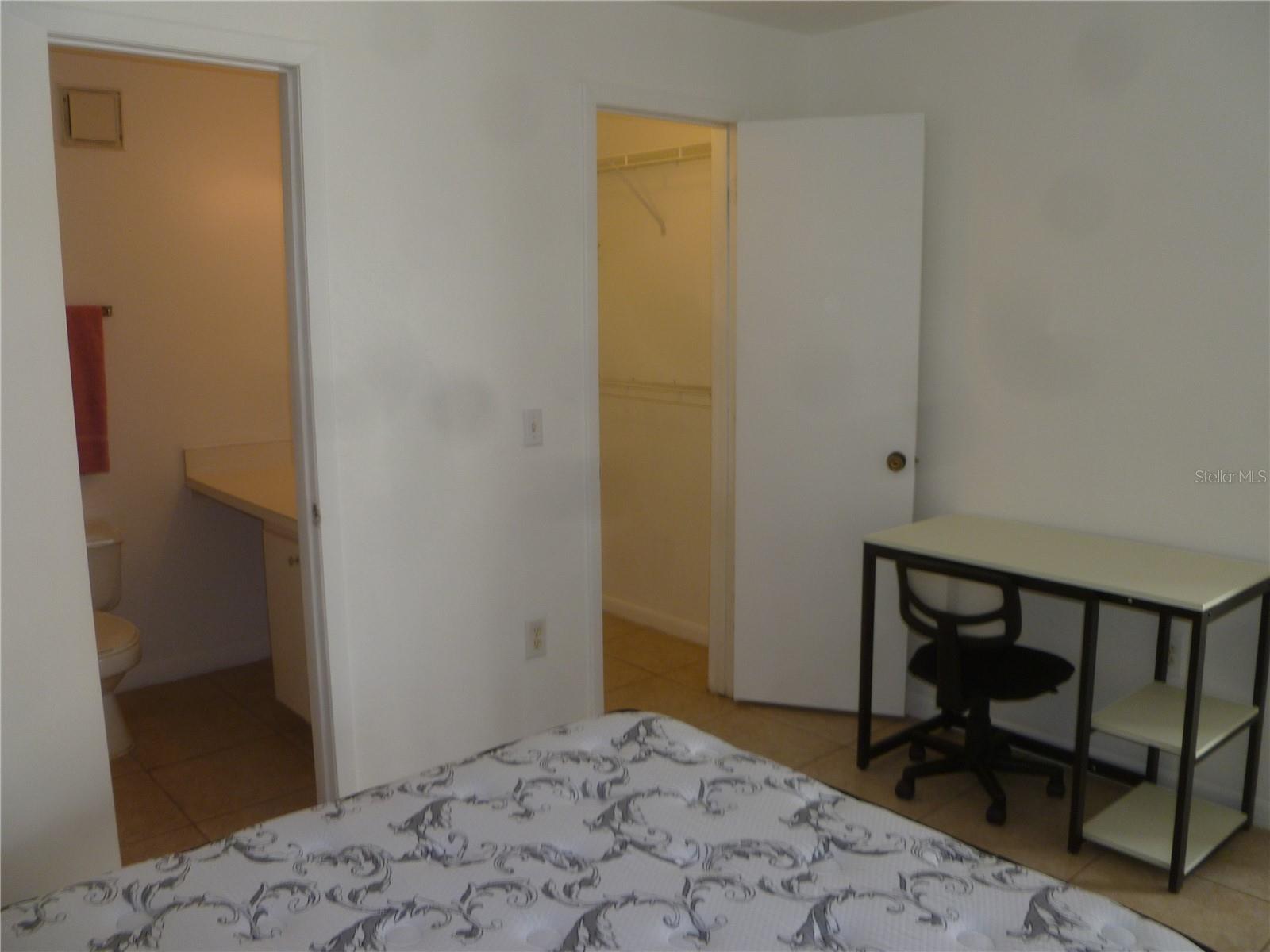 Image 15 of 25 For 3800 20th Avenue 411