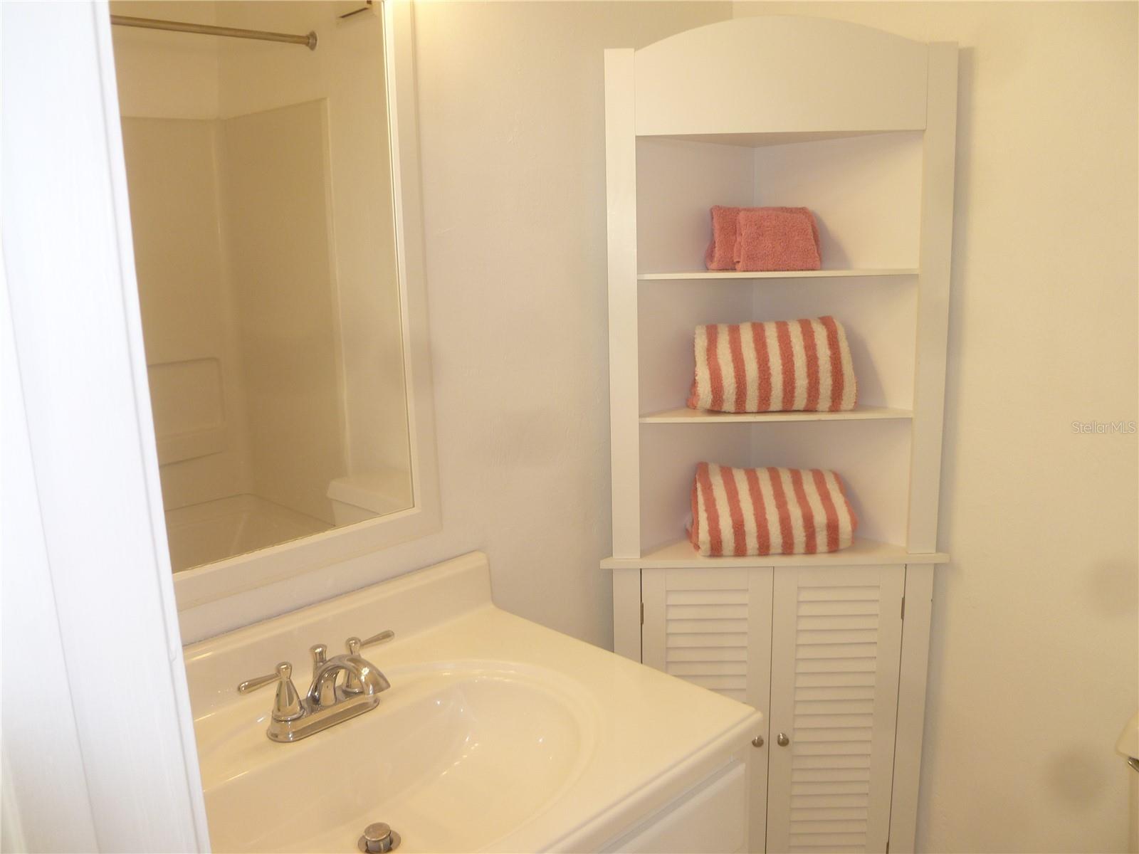 Image 9 of 25 For 3800 20th Avenue 411