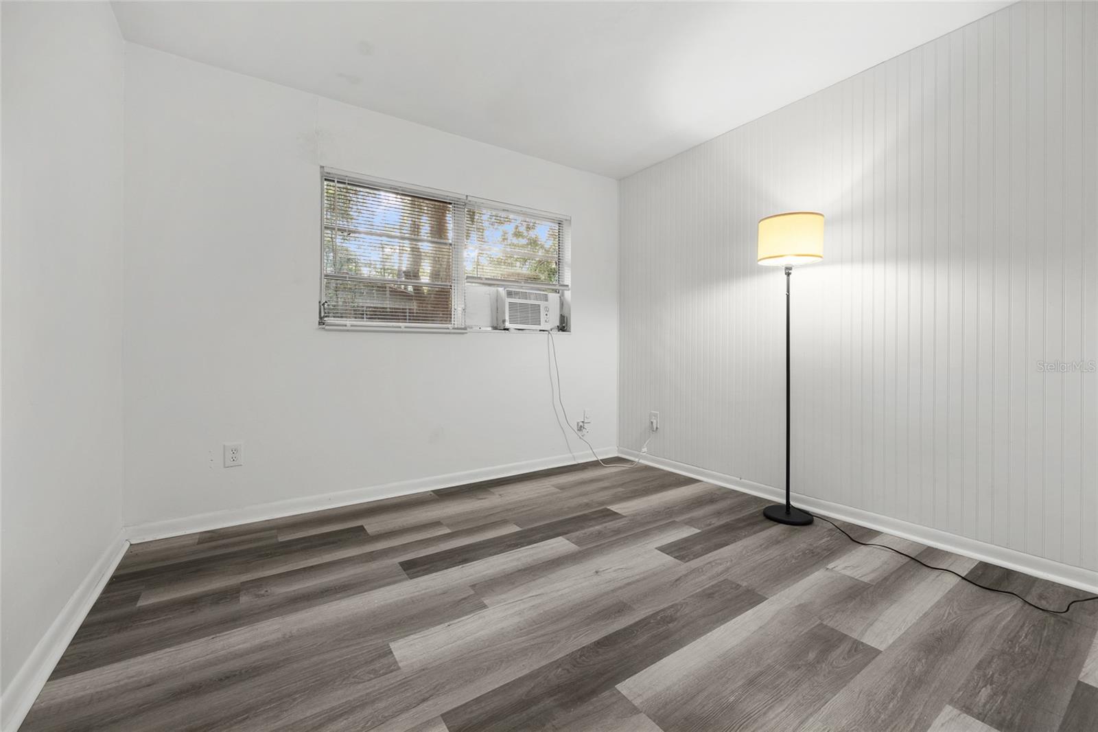 Image 13 of 19 For 3826 14th Place