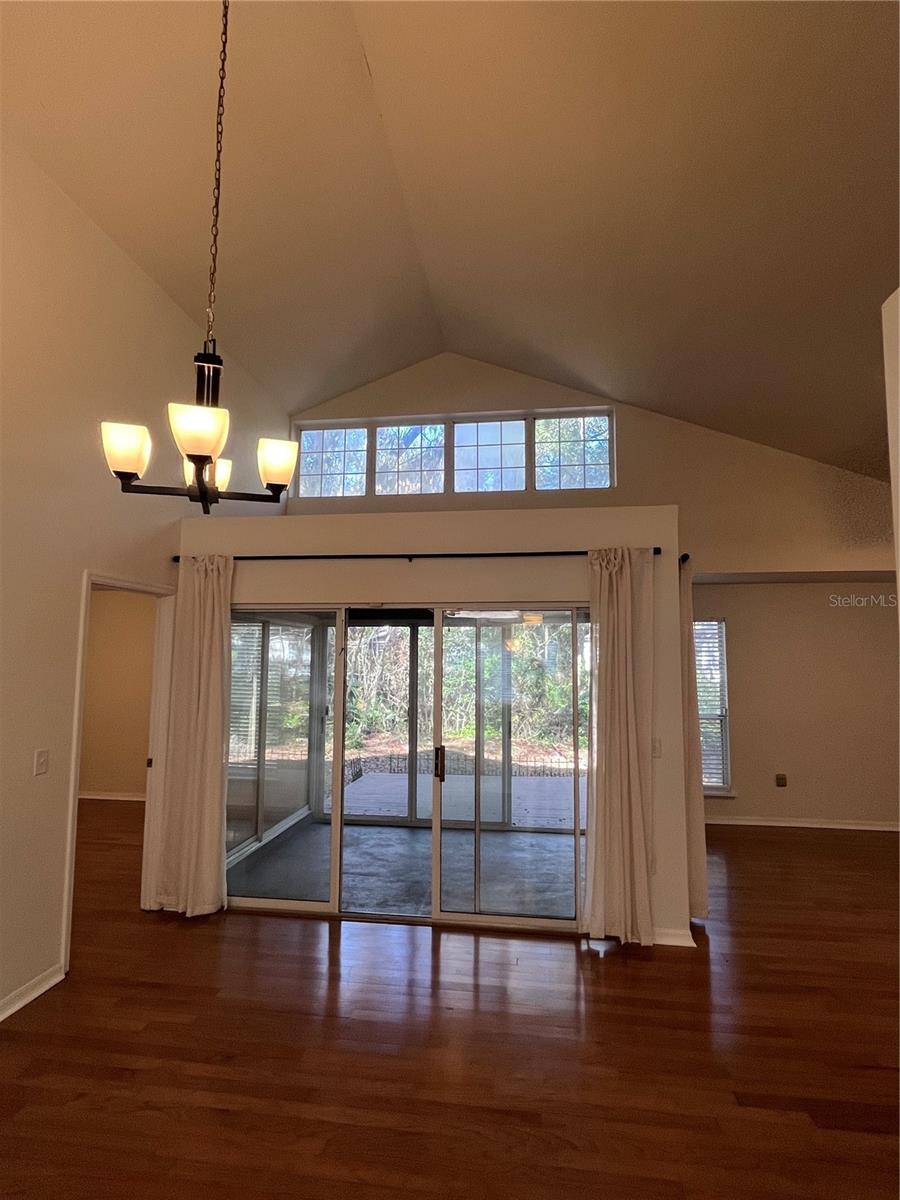 Image 4 of 10 For 5206 94th Street