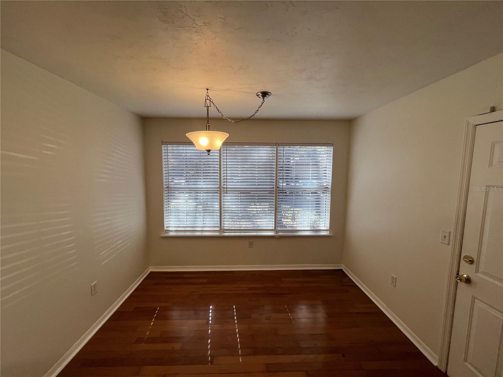 Image 6 of 10 For 5206 94th Street