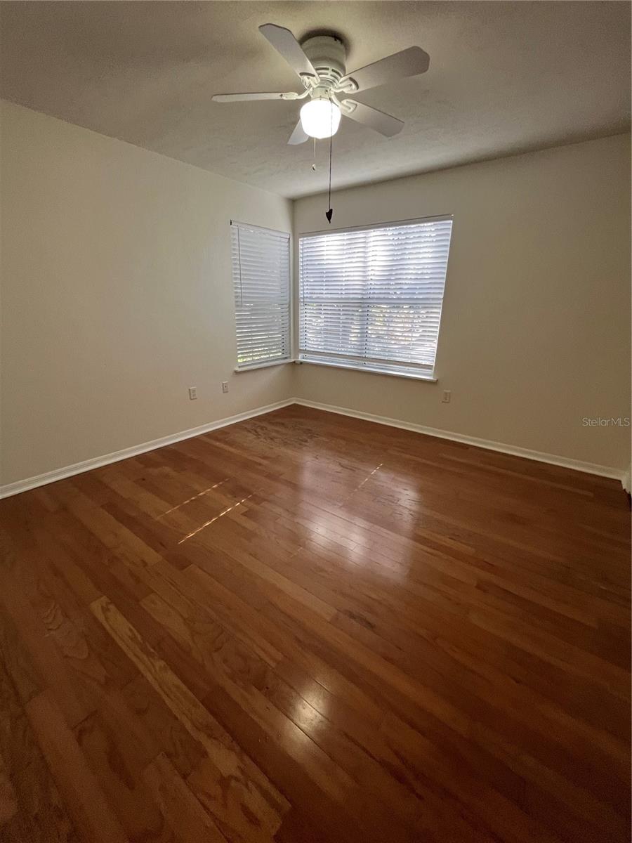 Image 9 of 10 For 5206 94th Street