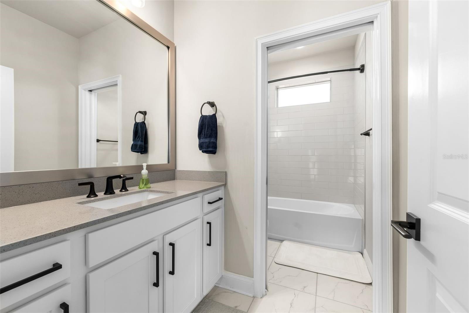 Image 34 of 62 For 10778 34th Road