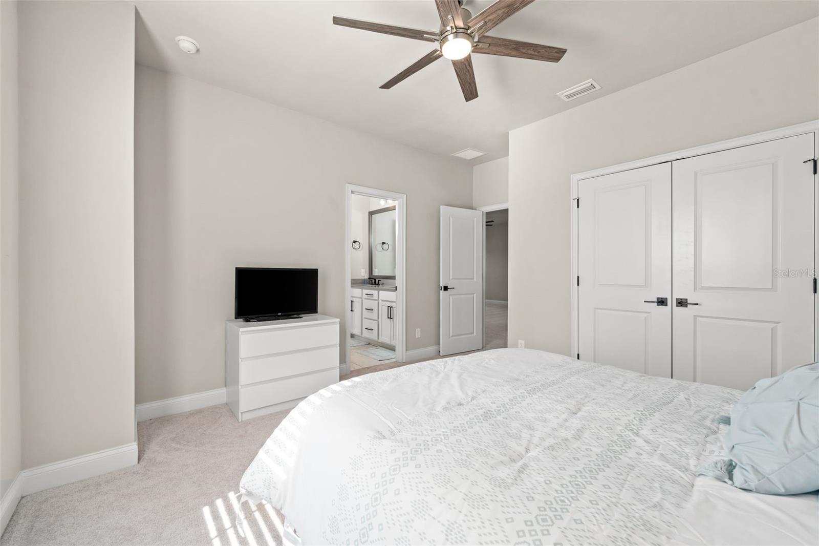 Image 36 of 62 For 10778 34th Road