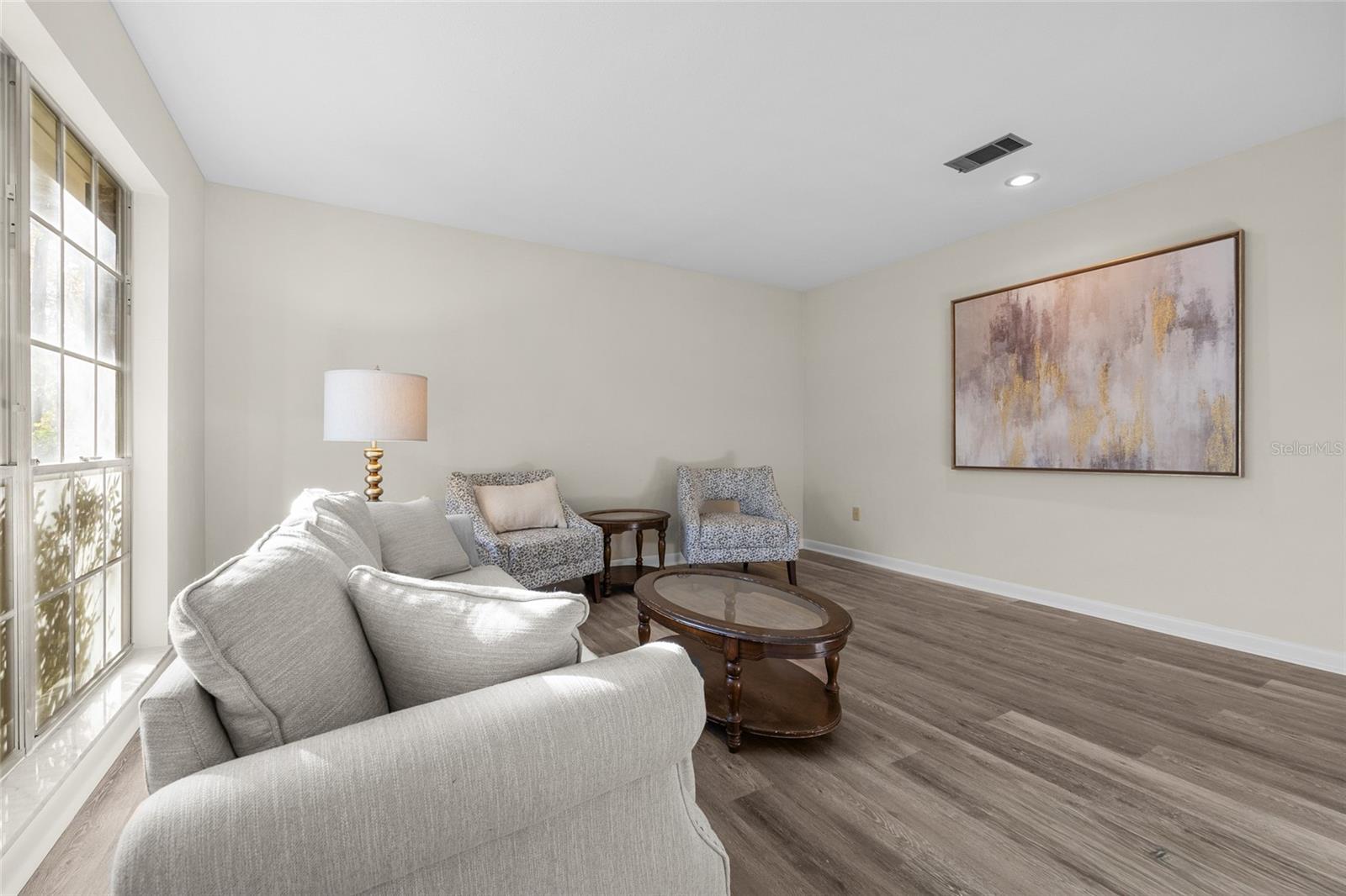 Image 12 of 31 For 2110 46th Street