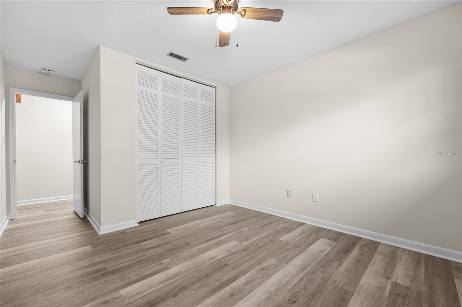 Image 19 of 31 For 2110 46th Street