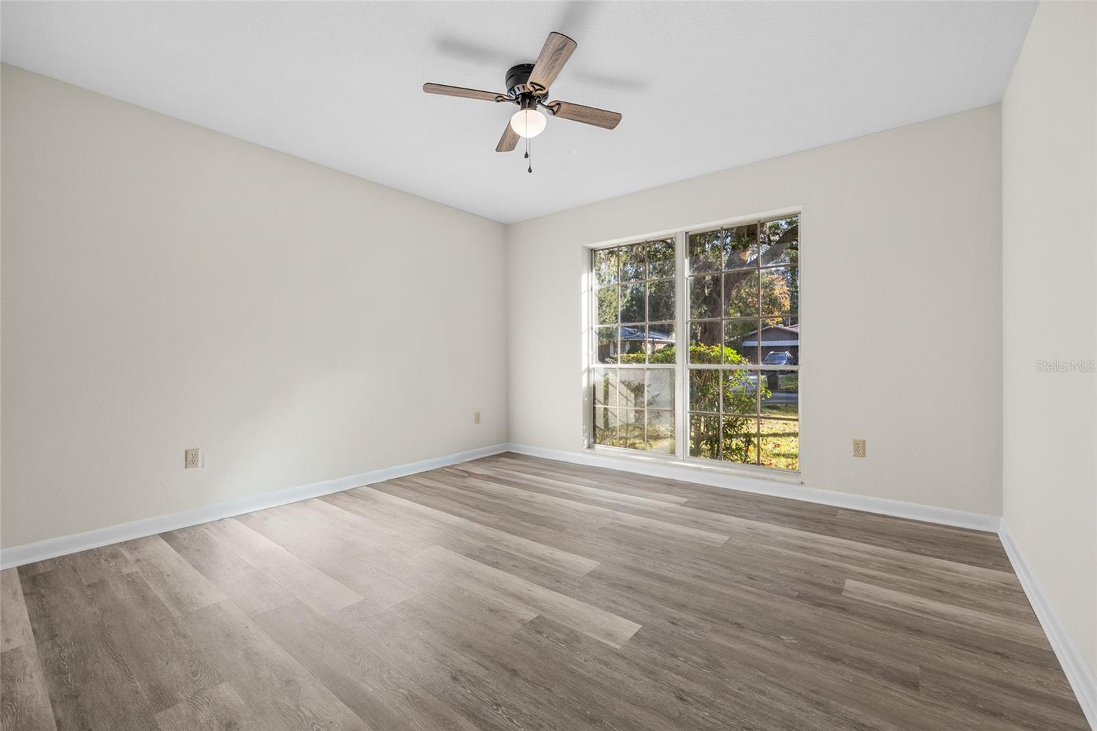 Image 21 of 31 For 2110 46th Street