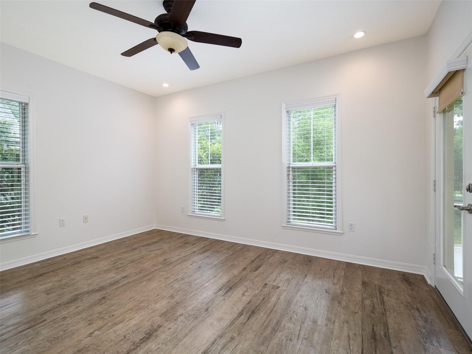 Image 37 of 44 For 441 129th Terrace