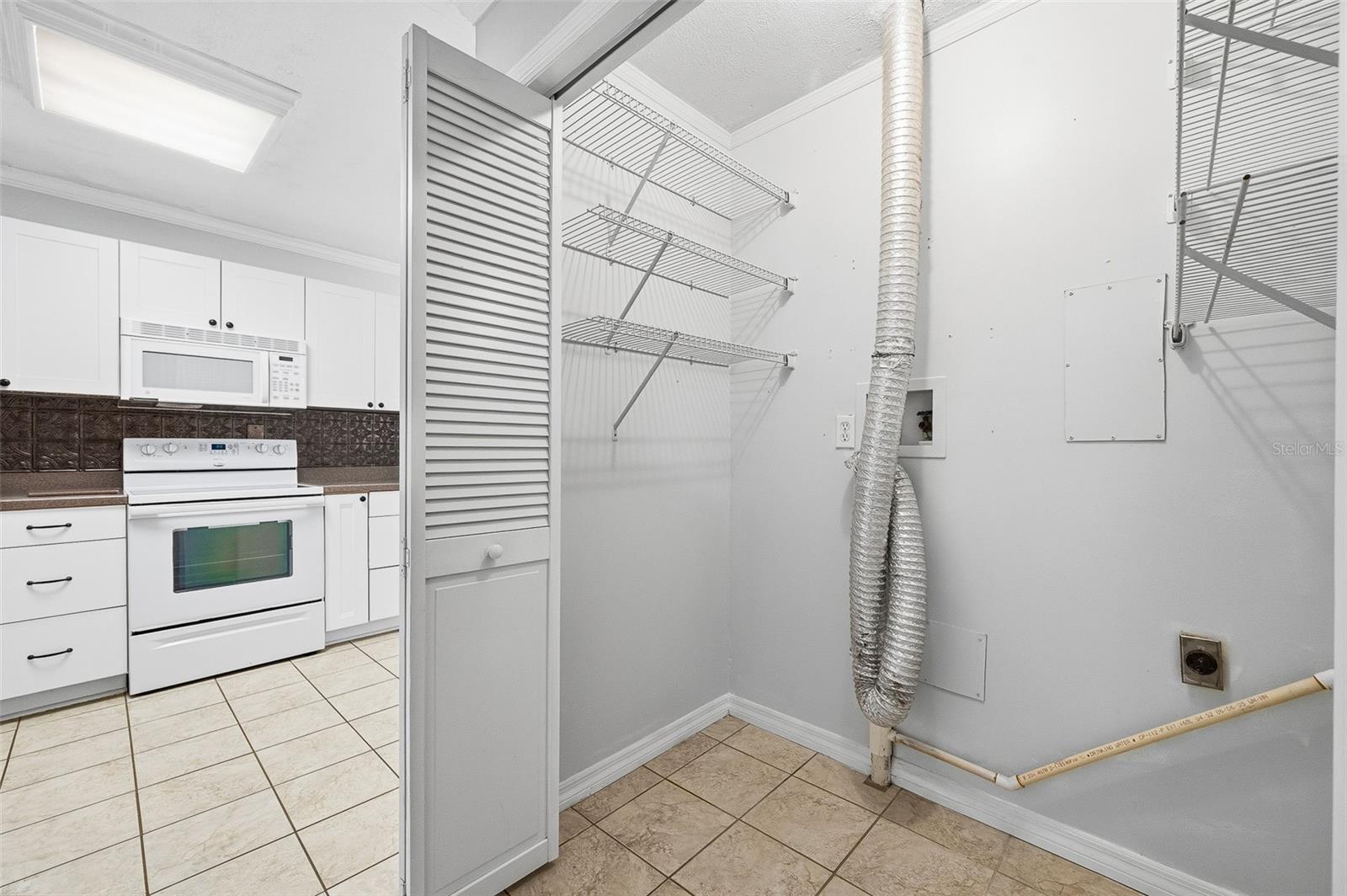 Image 16 of 30 For 6878 36th Avenue