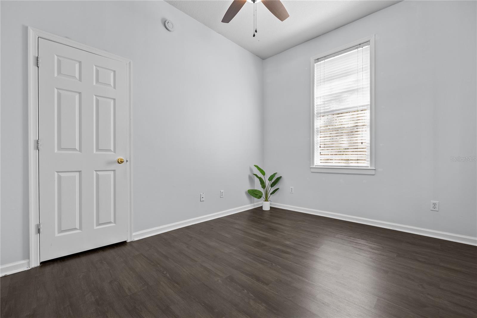 Image 14 of 27 For 5213 91st Terrace B