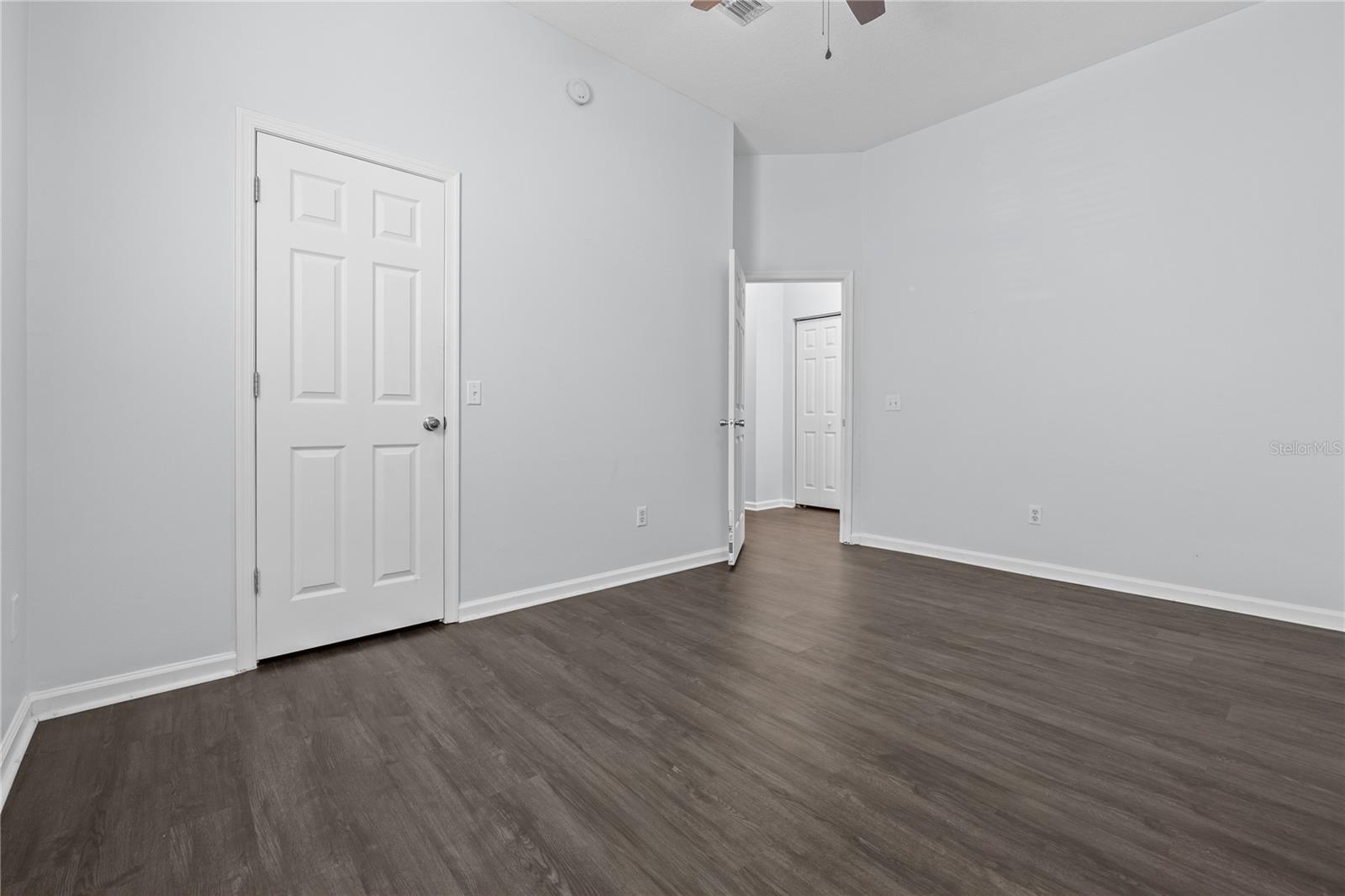 Image 18 of 27 For 5213 91st Terrace B