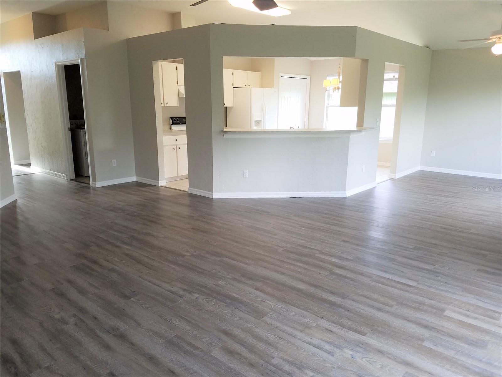 Image 5 of 19 For 3561 88th Terrace