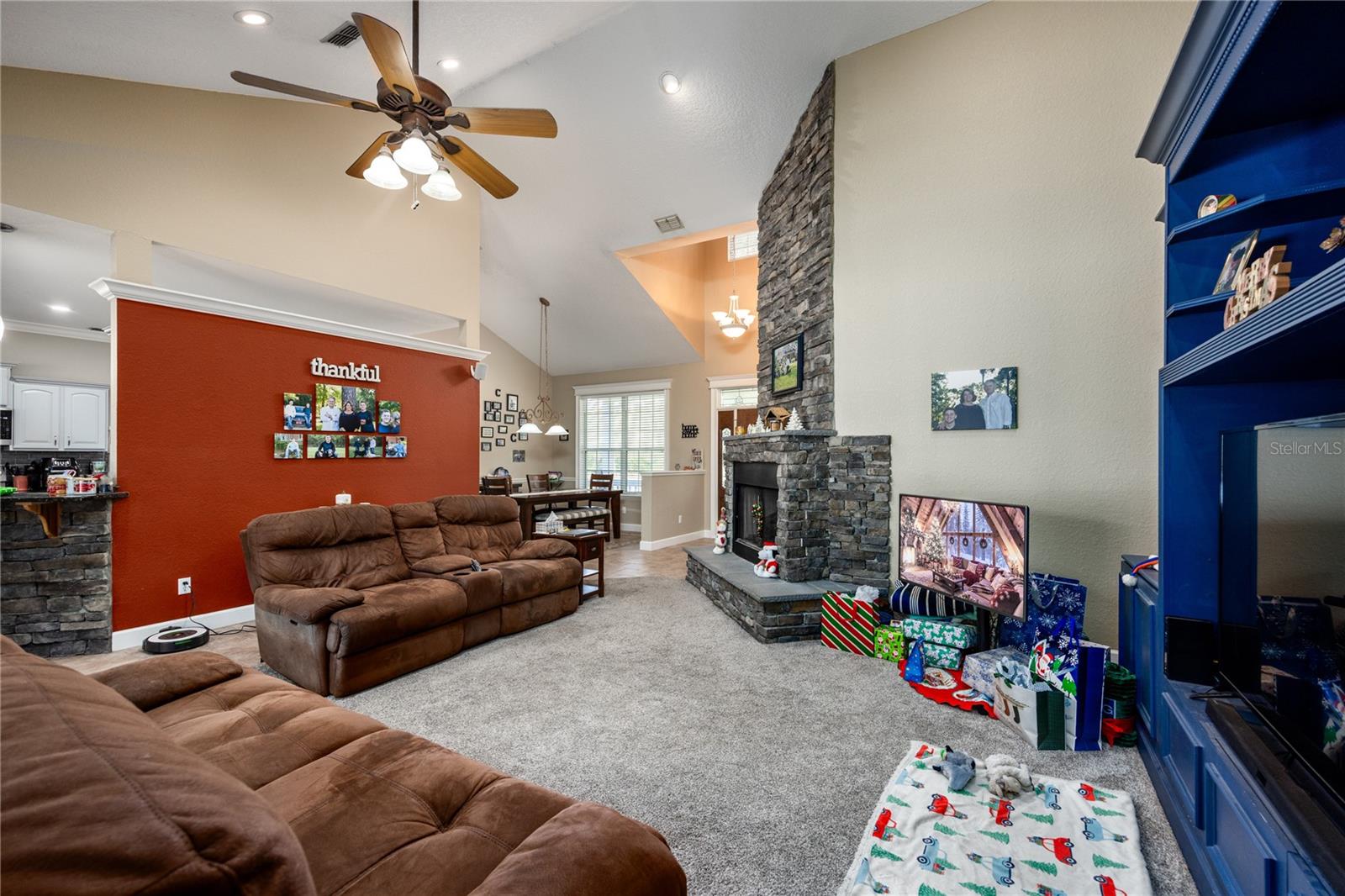 Image 12 of 70 For 5250 160th Avenue