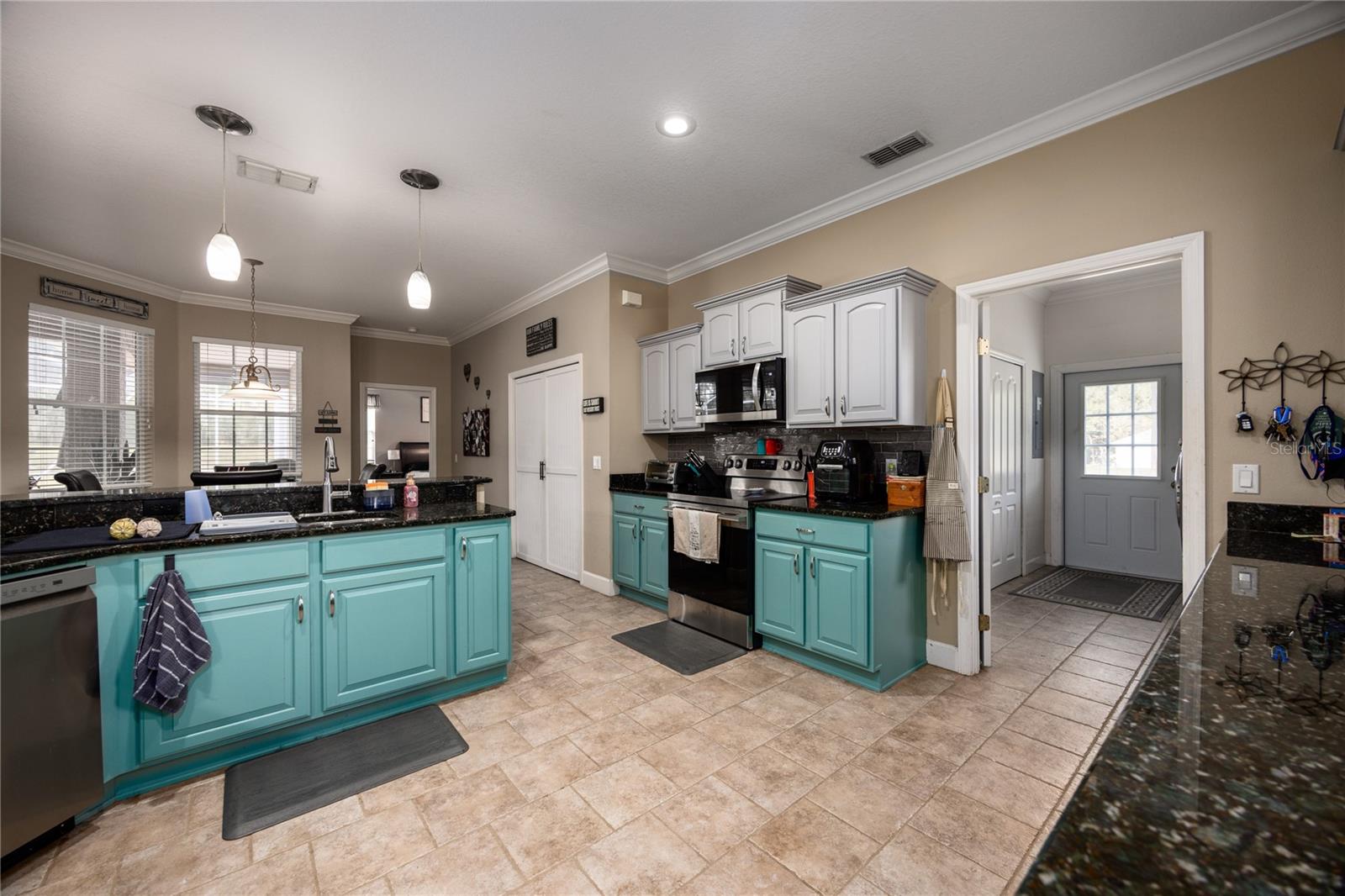 Image 20 of 70 For 5250 160th Avenue