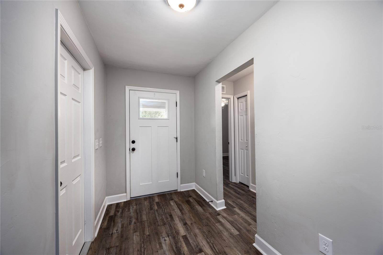 Image 5 of 51 For 8931 118th Terrace