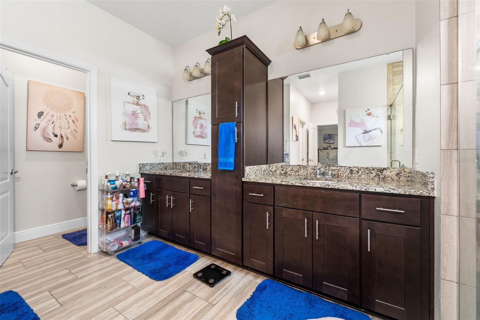 Image 24 of 45 For 5615 215th Terrace