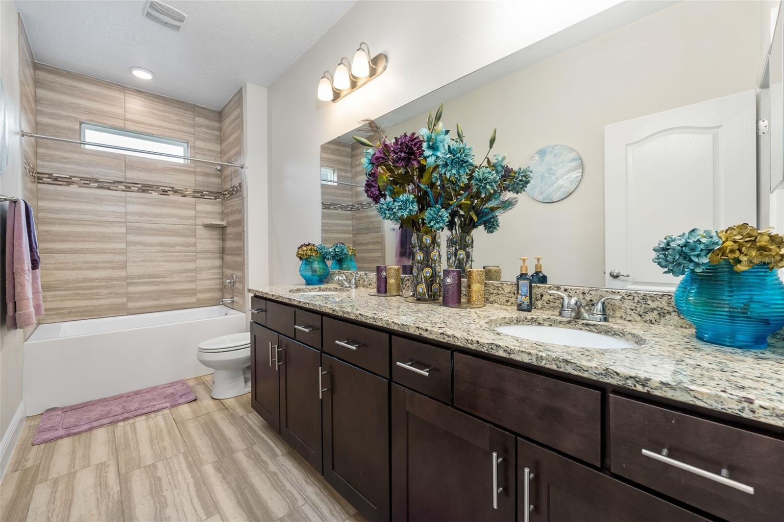 Image 29 of 45 For 5615 215th Terrace