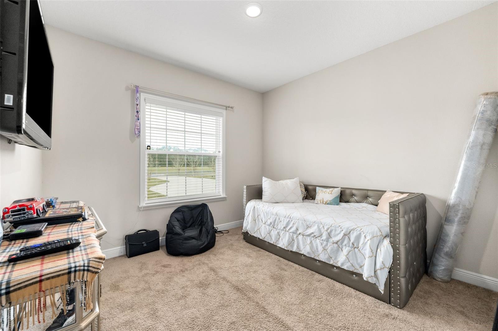 Image 32 of 45 For 5615 215th Terrace