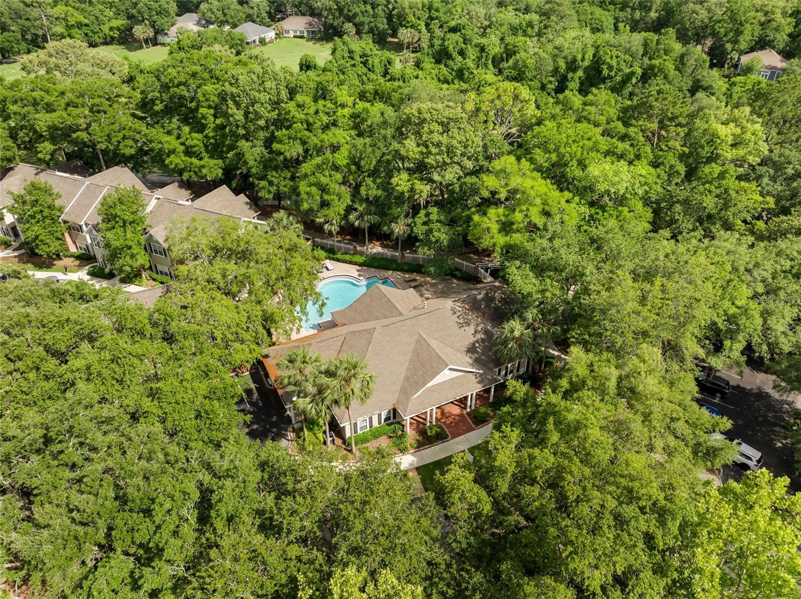 Image 30 of 36 For 10000 52nd Avenue 35