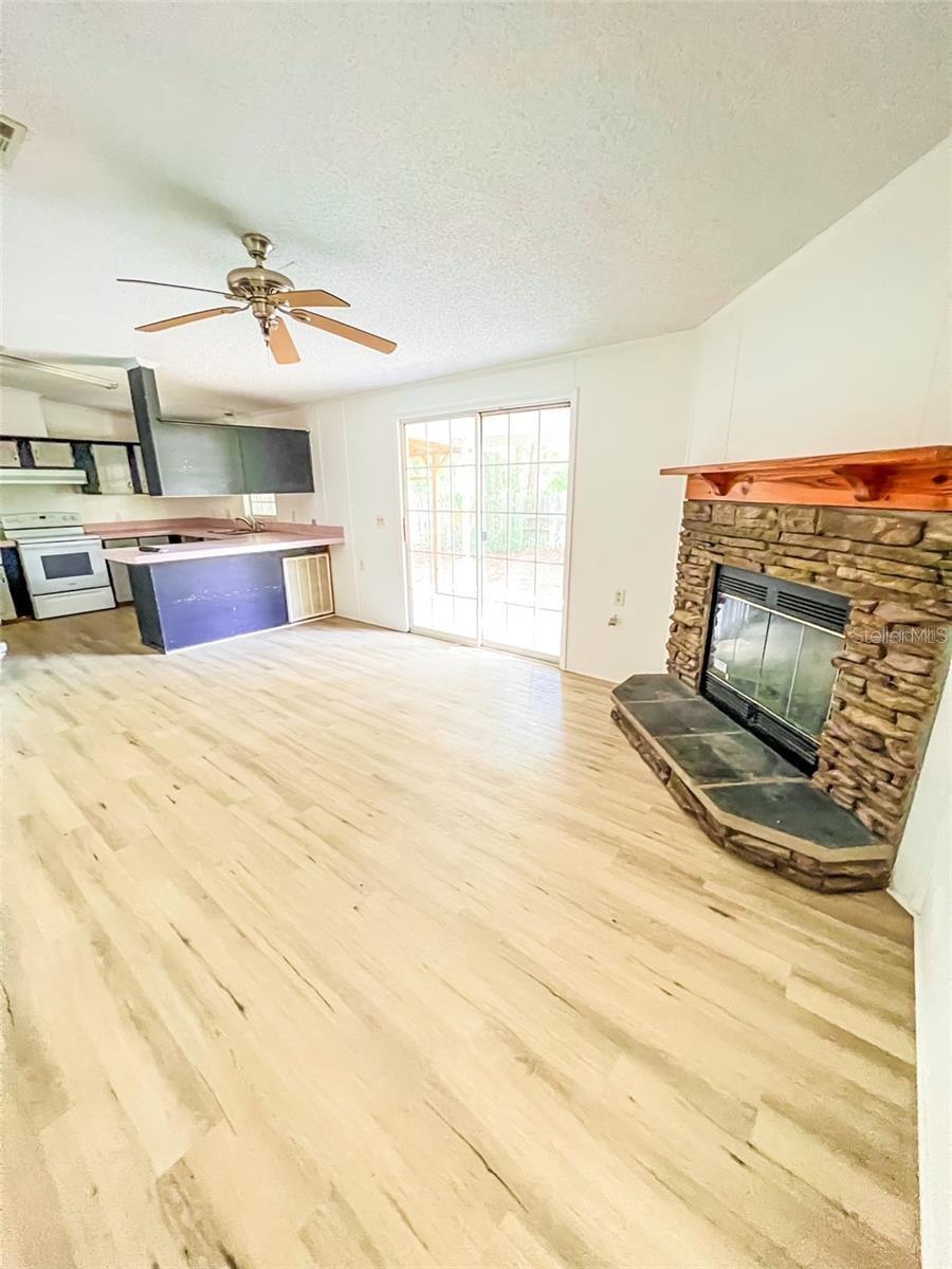 Image 19 of 27 For 24274 190th Avenue