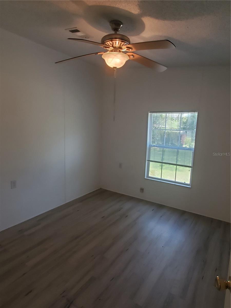 Image 9 of 27 For 24274 190th Avenue