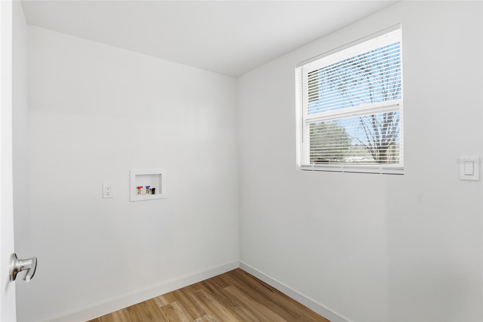 Image 15 of 21 For 9024 104th Terrace