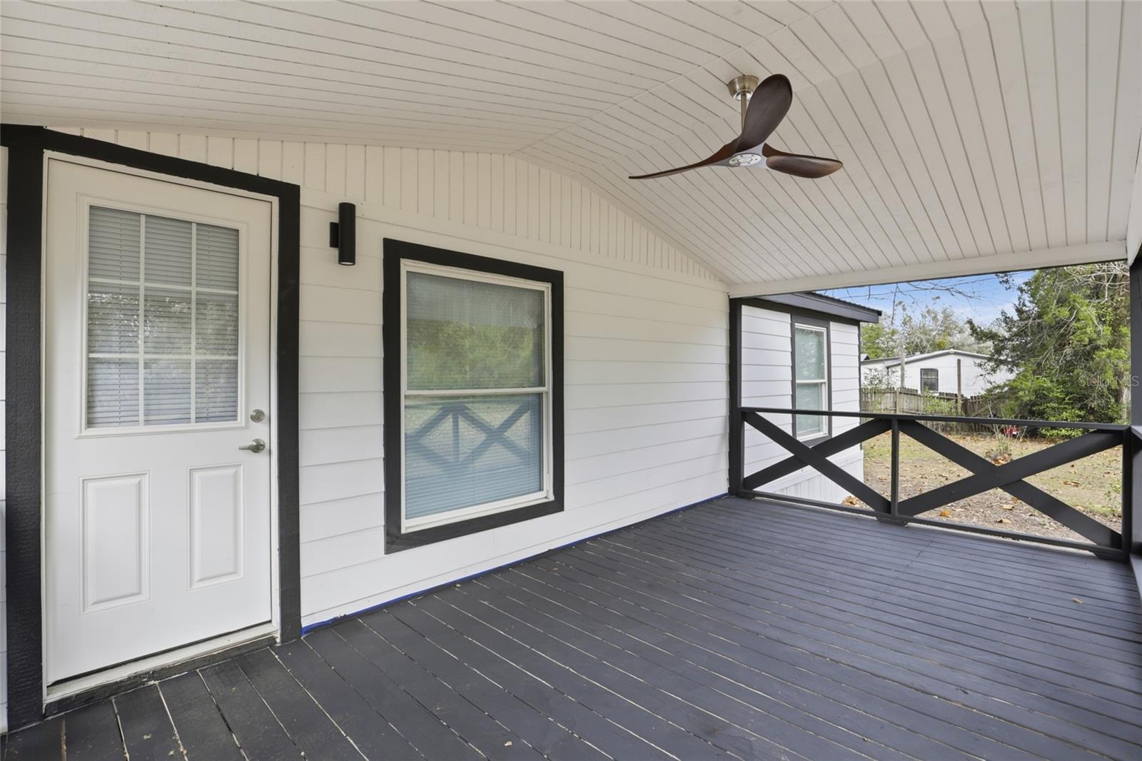 Image 18 of 21 For 9024 104th Terrace