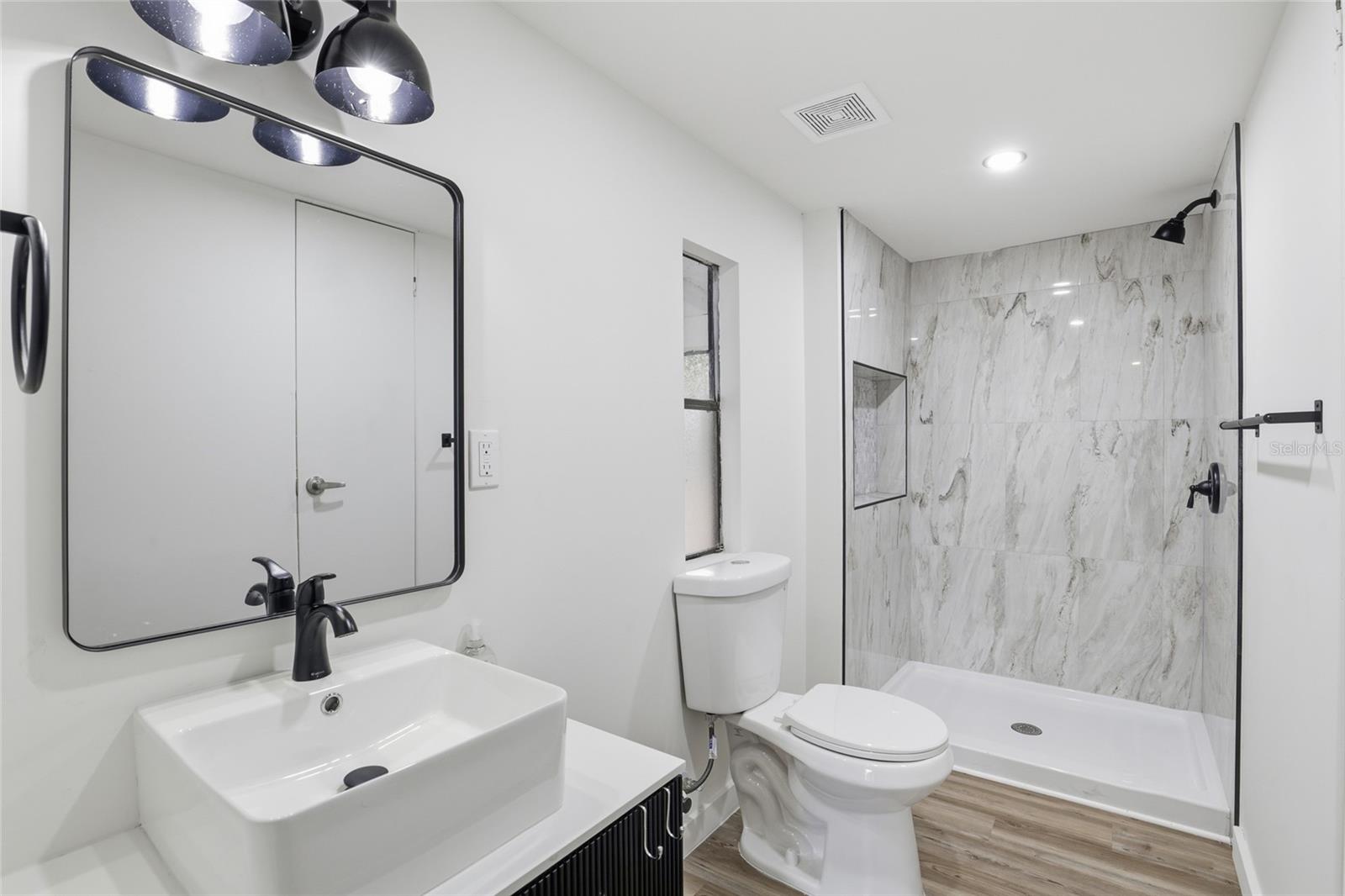 Image 9 of 21 For 9024 104th Terrace