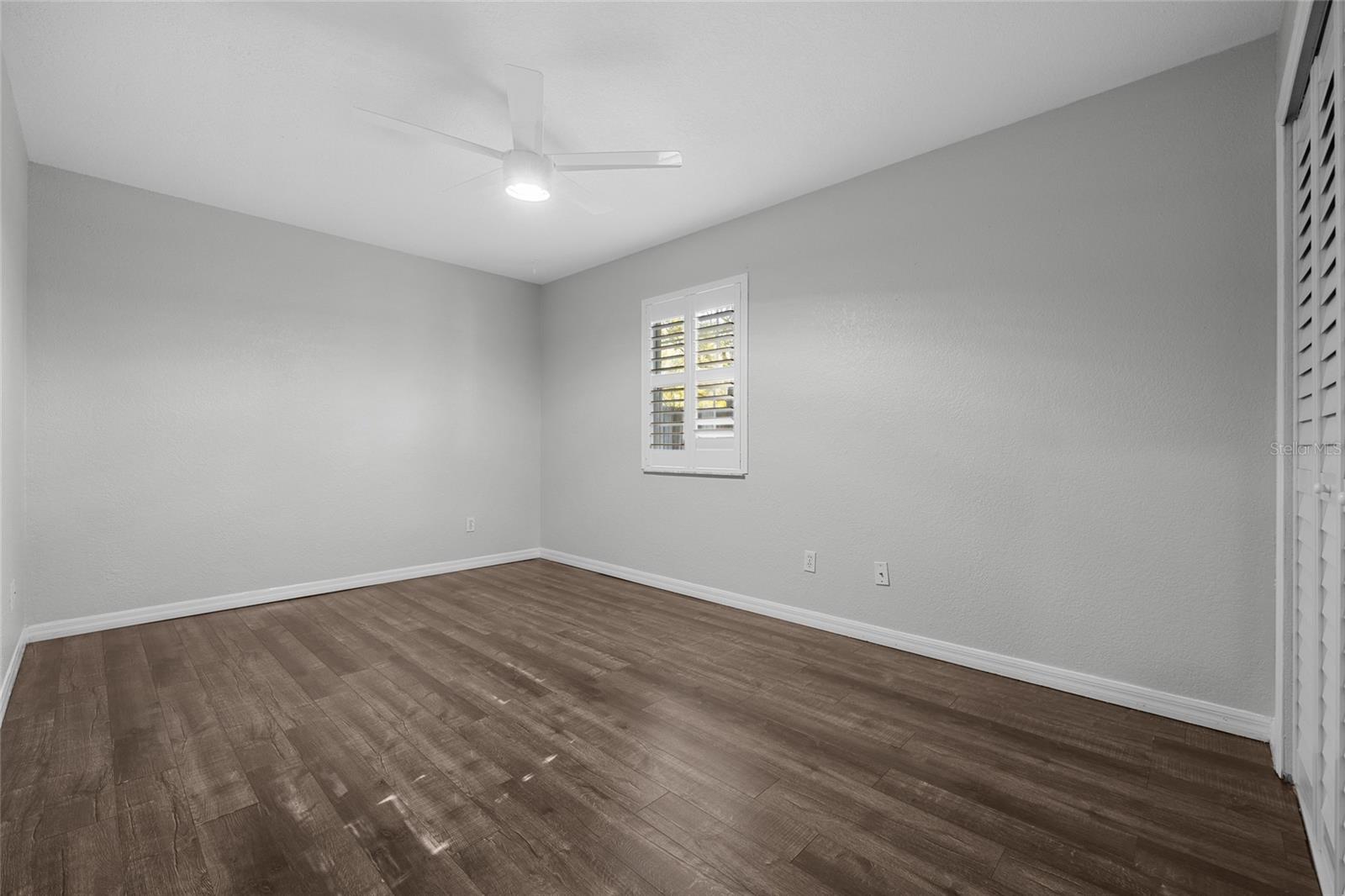 Image 20 of 31 For 25339 18th Avenue