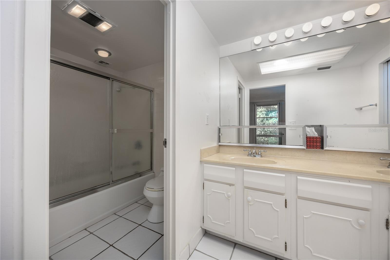 Image 27 of 54 For 1719 23rd Avenue 3f