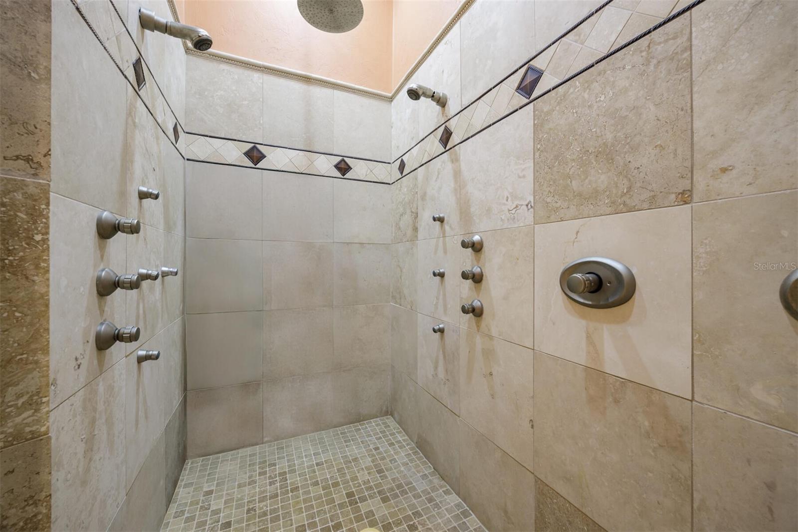 Image 27 of 80 For 18910 78th Avenue