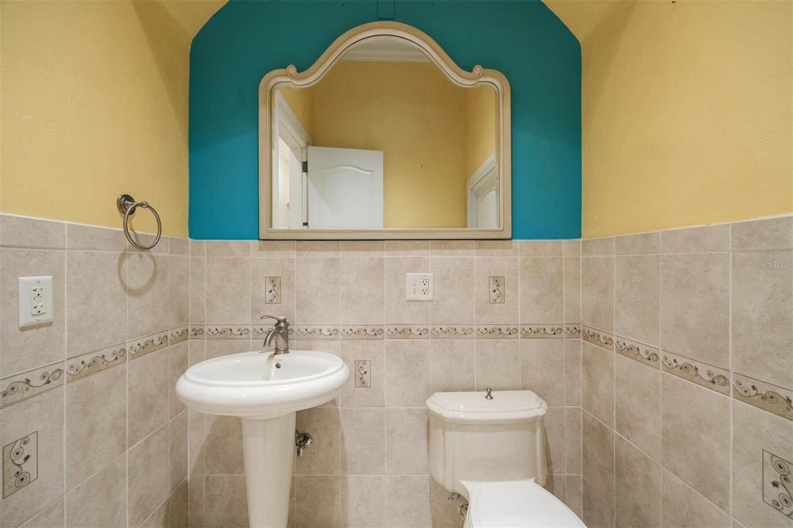 Image 40 of 80 For 18910 78th Avenue