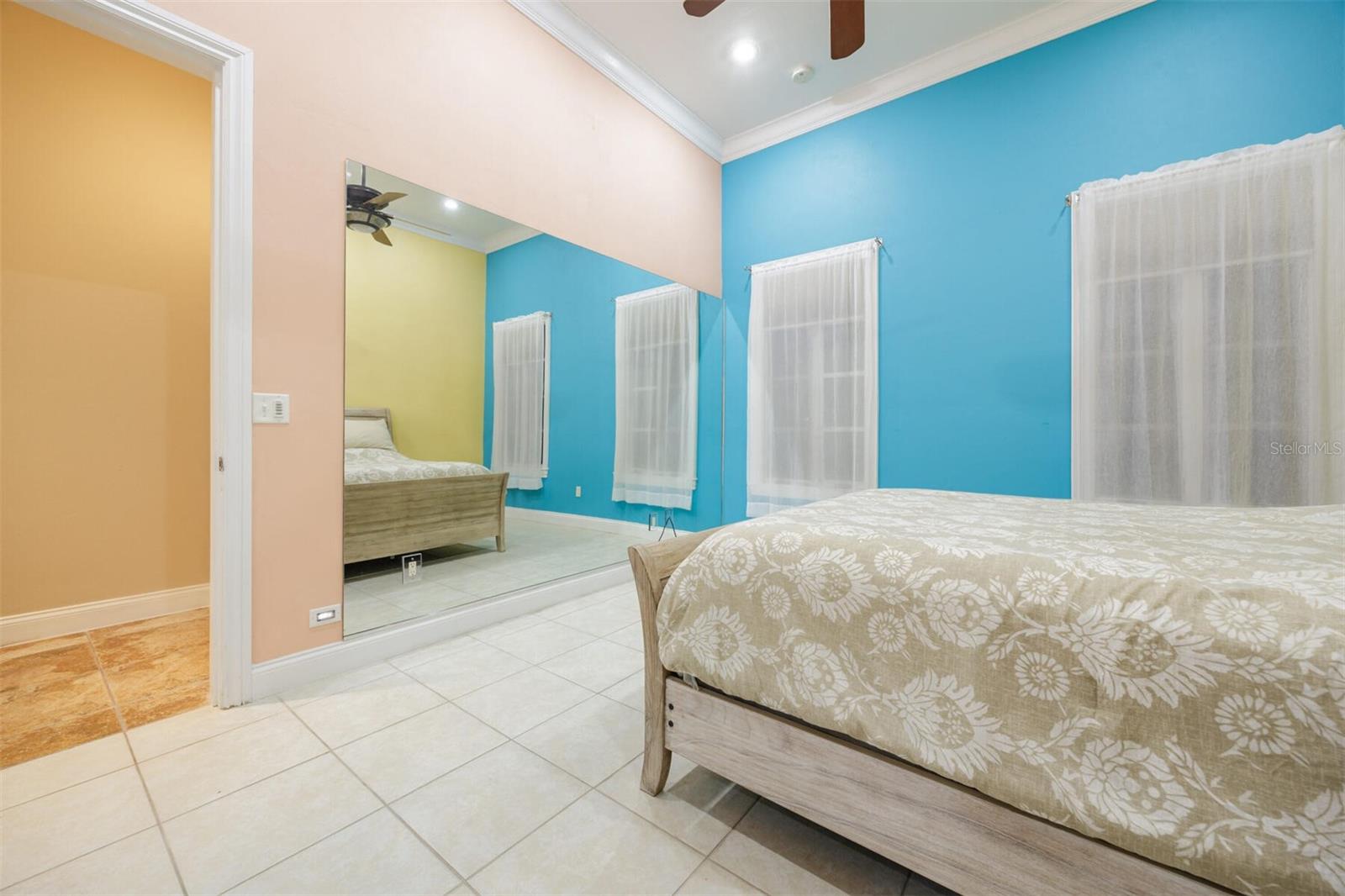 Image 51 of 80 For 18910 78th Avenue