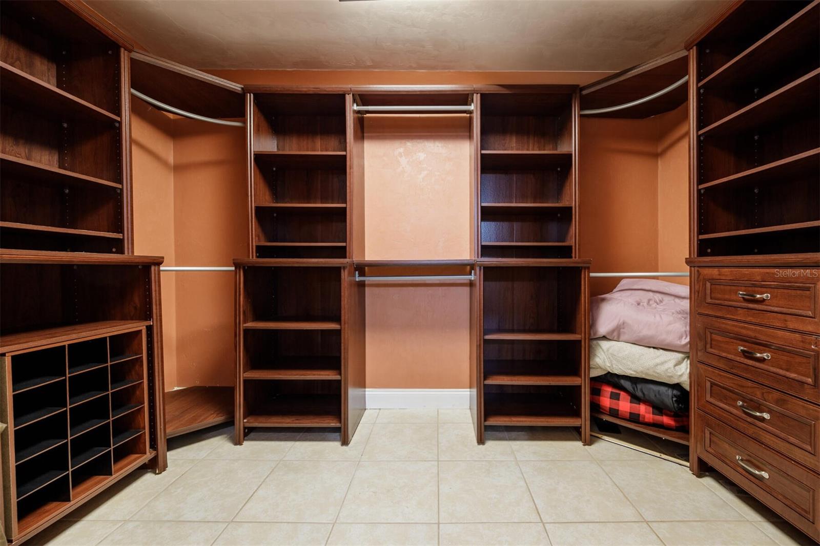 Image 56 of 80 For 18910 78th Avenue